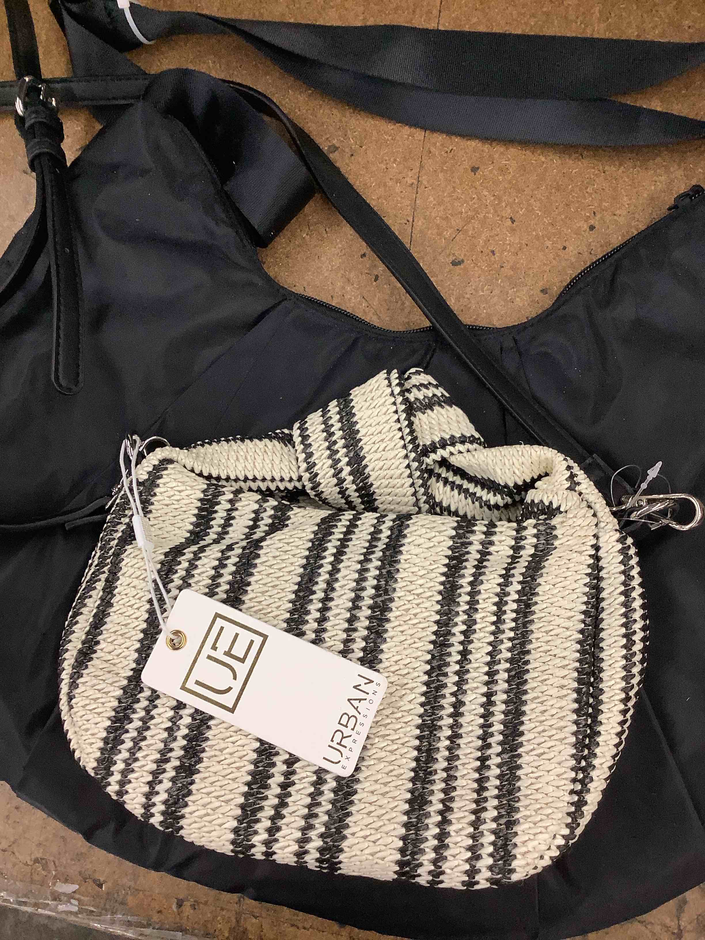 Condition photo showing Good Condition for 2 hand bags 