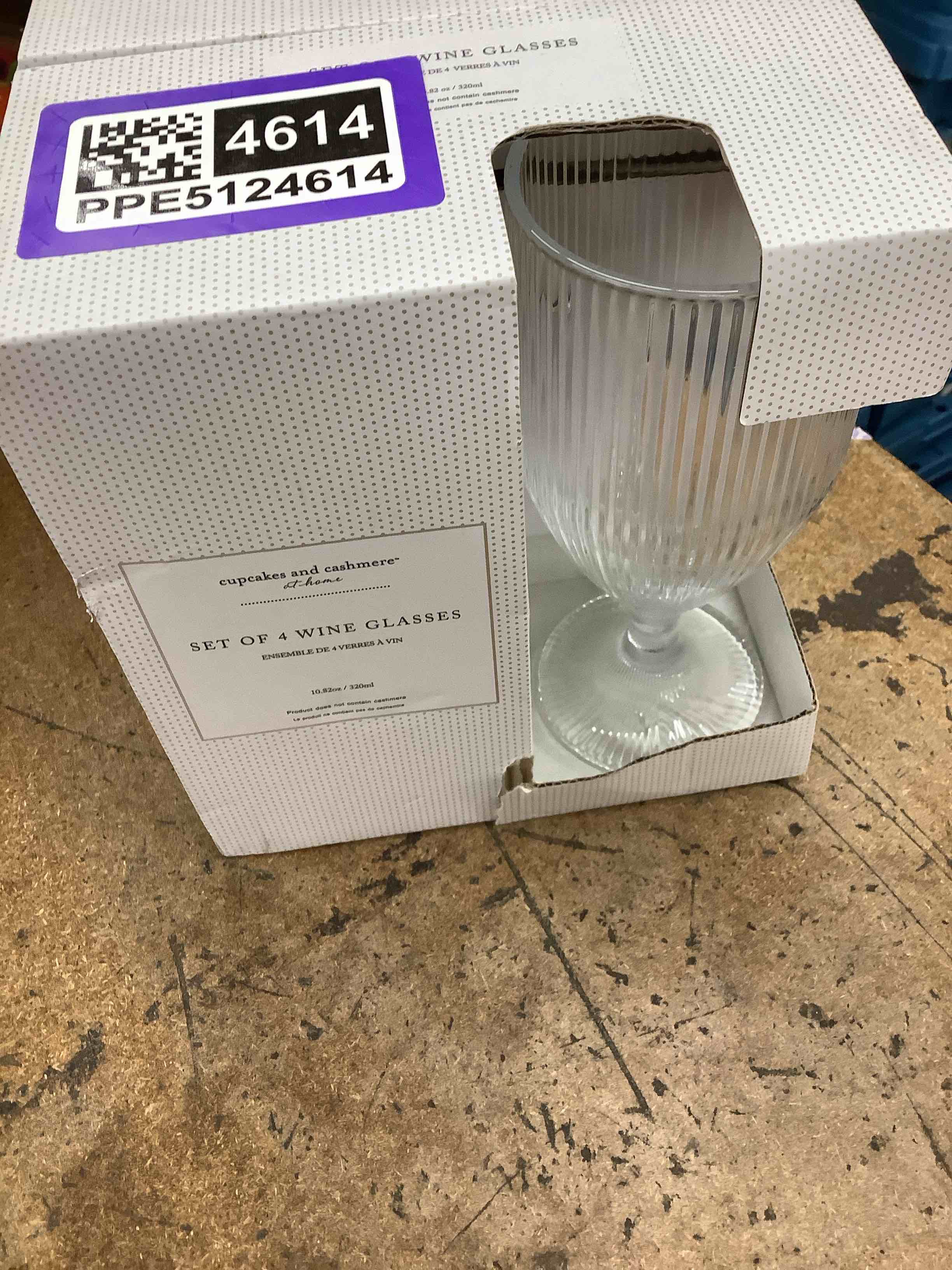 wine glasses 