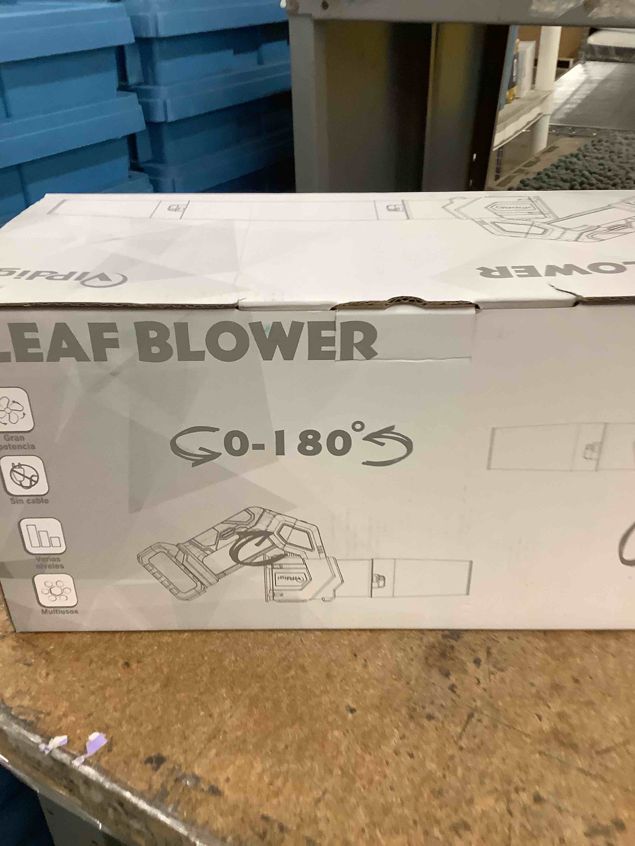 leaf blowers 