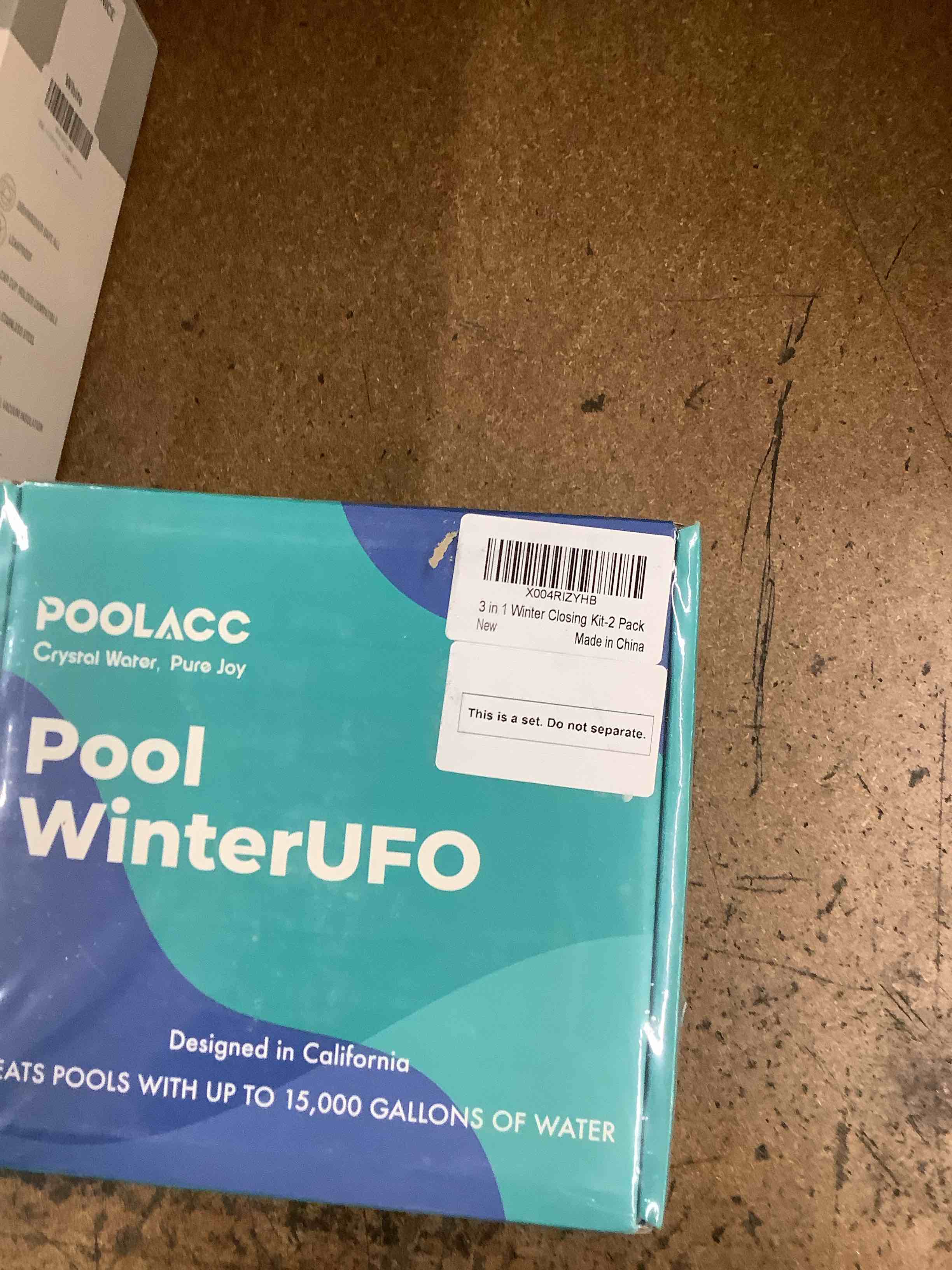 pool winter ufo 