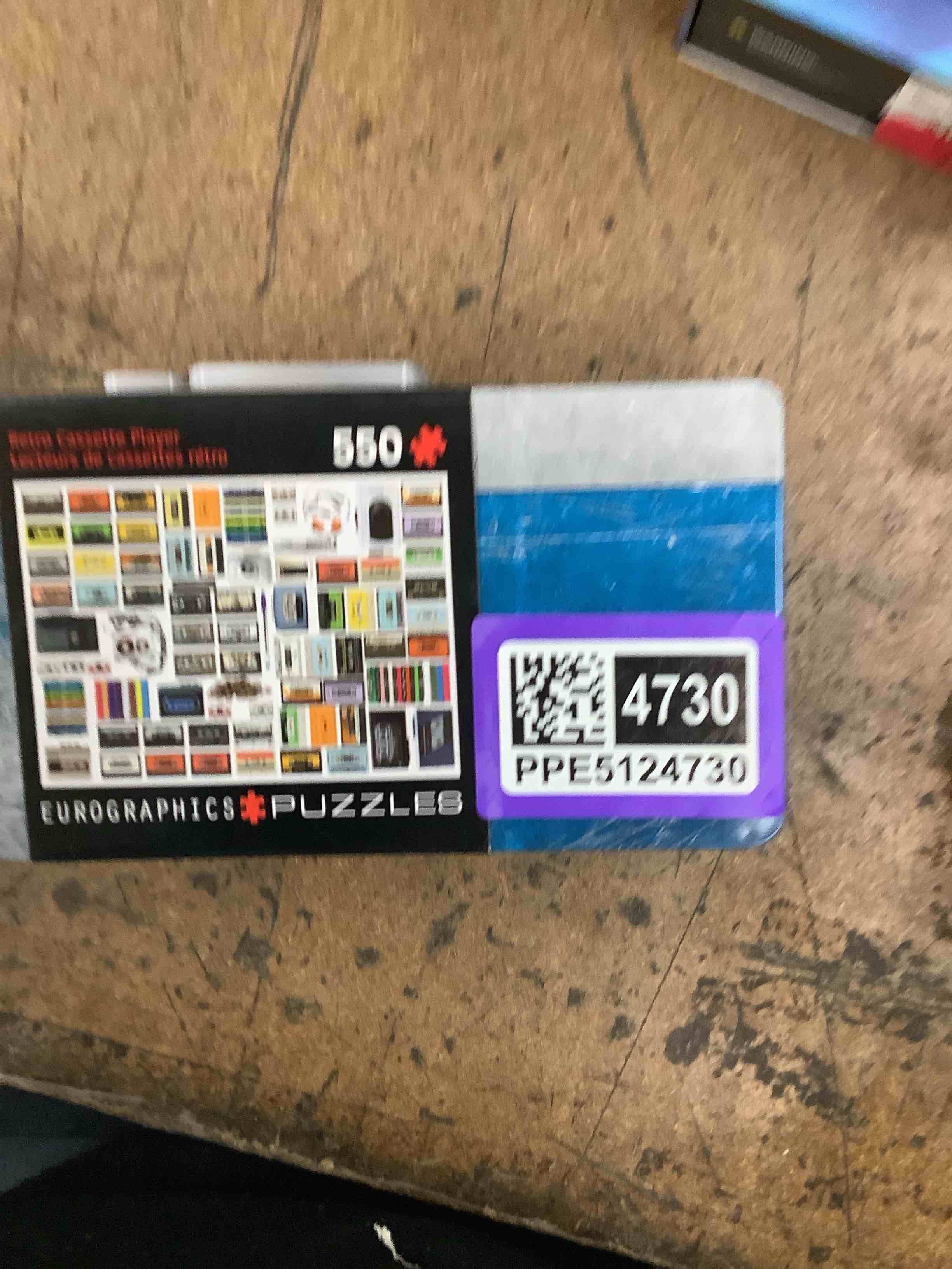 Condition photo showing Good Condition for 550 puzzle