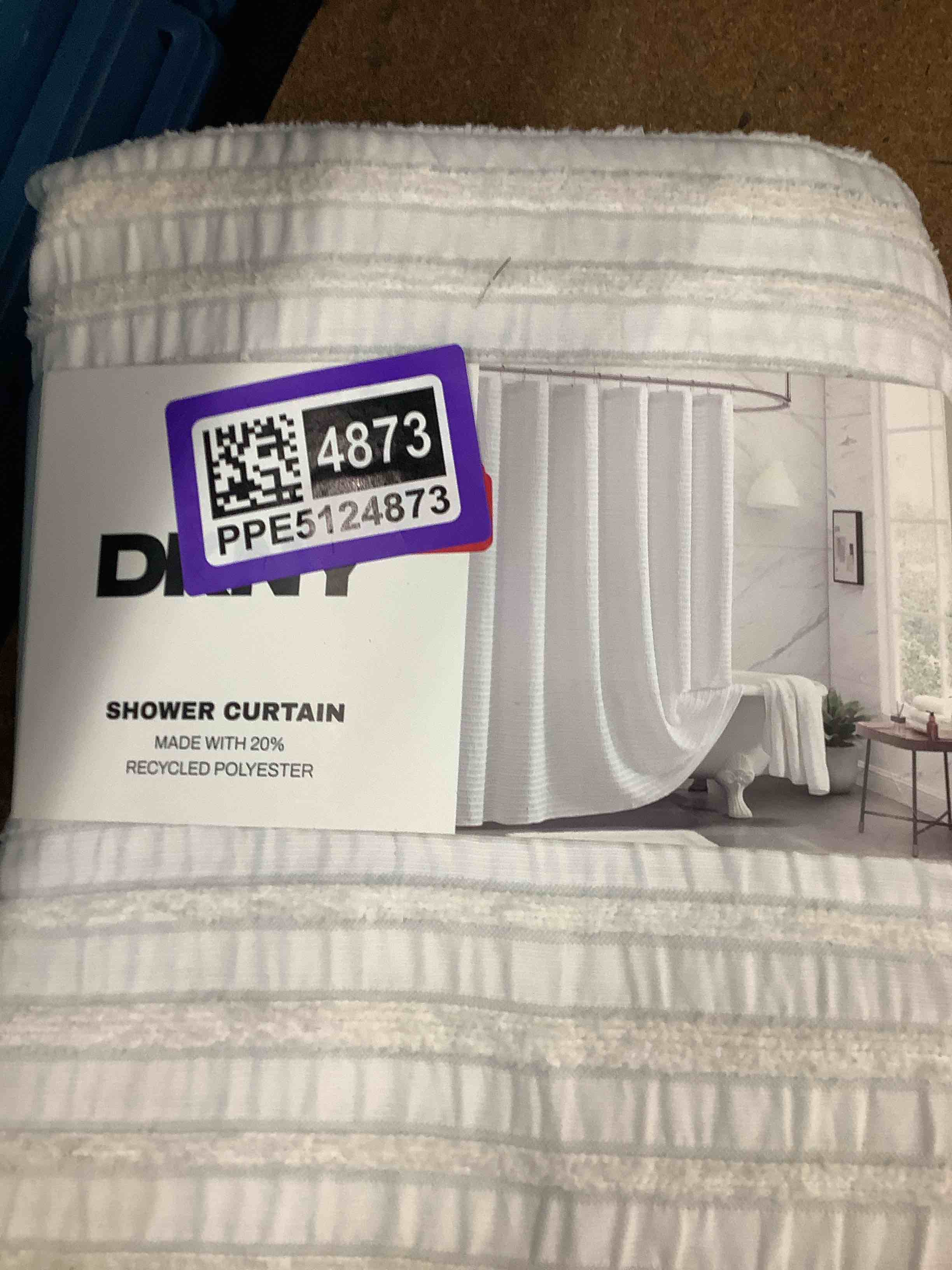 shower curtain 