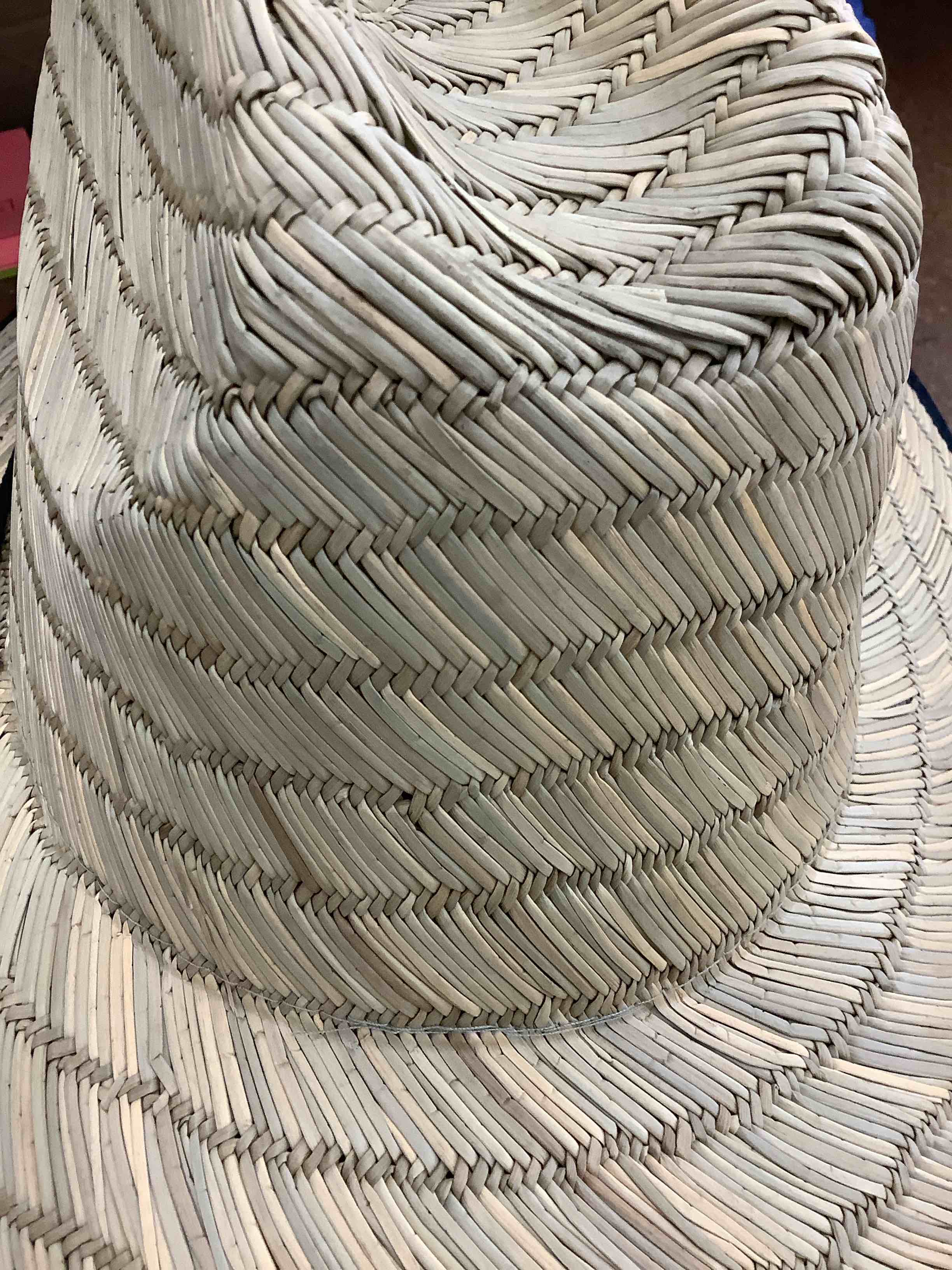 Condition photo showing Good Condition for head gears