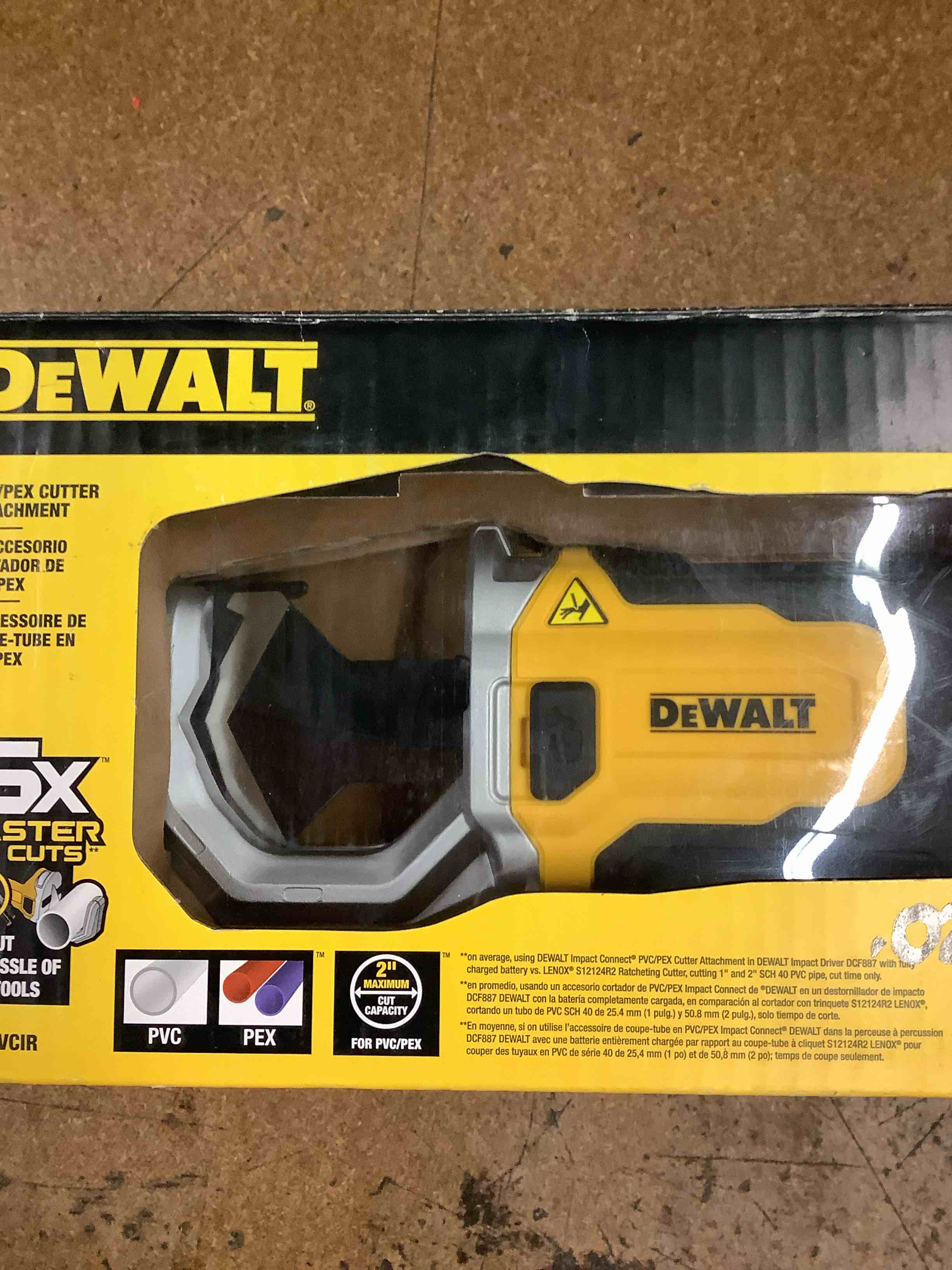 Condition photo showing Good Condition for dewalt dw pvc/pex cutter attachment