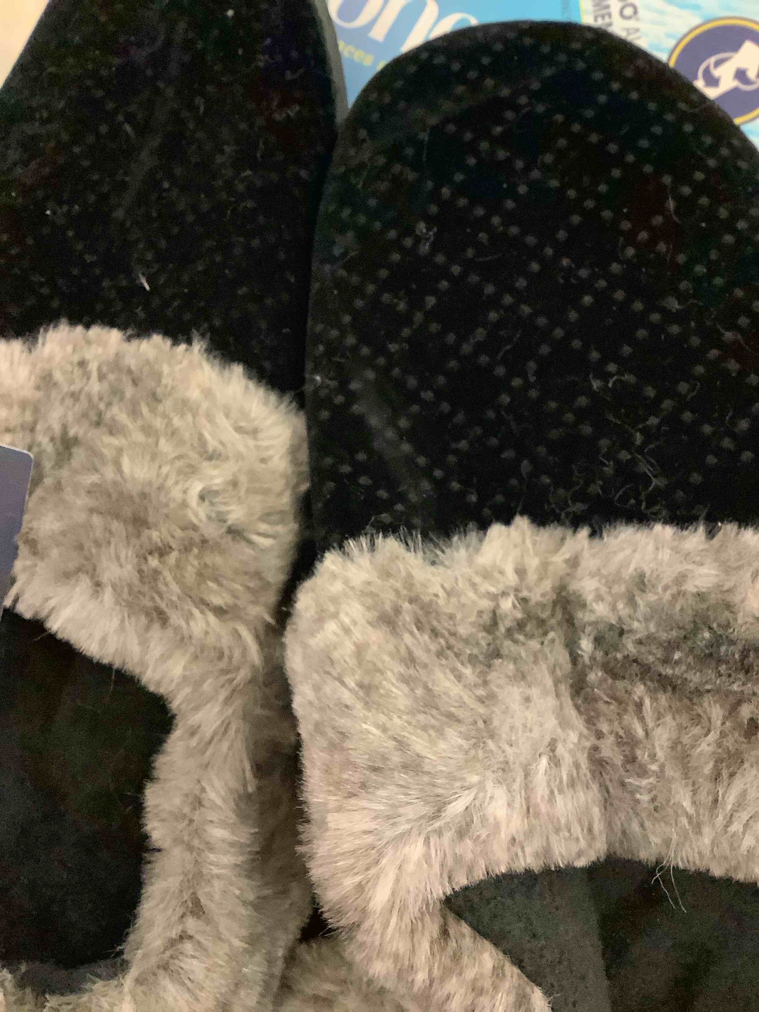 stoner memory foam slippers 
