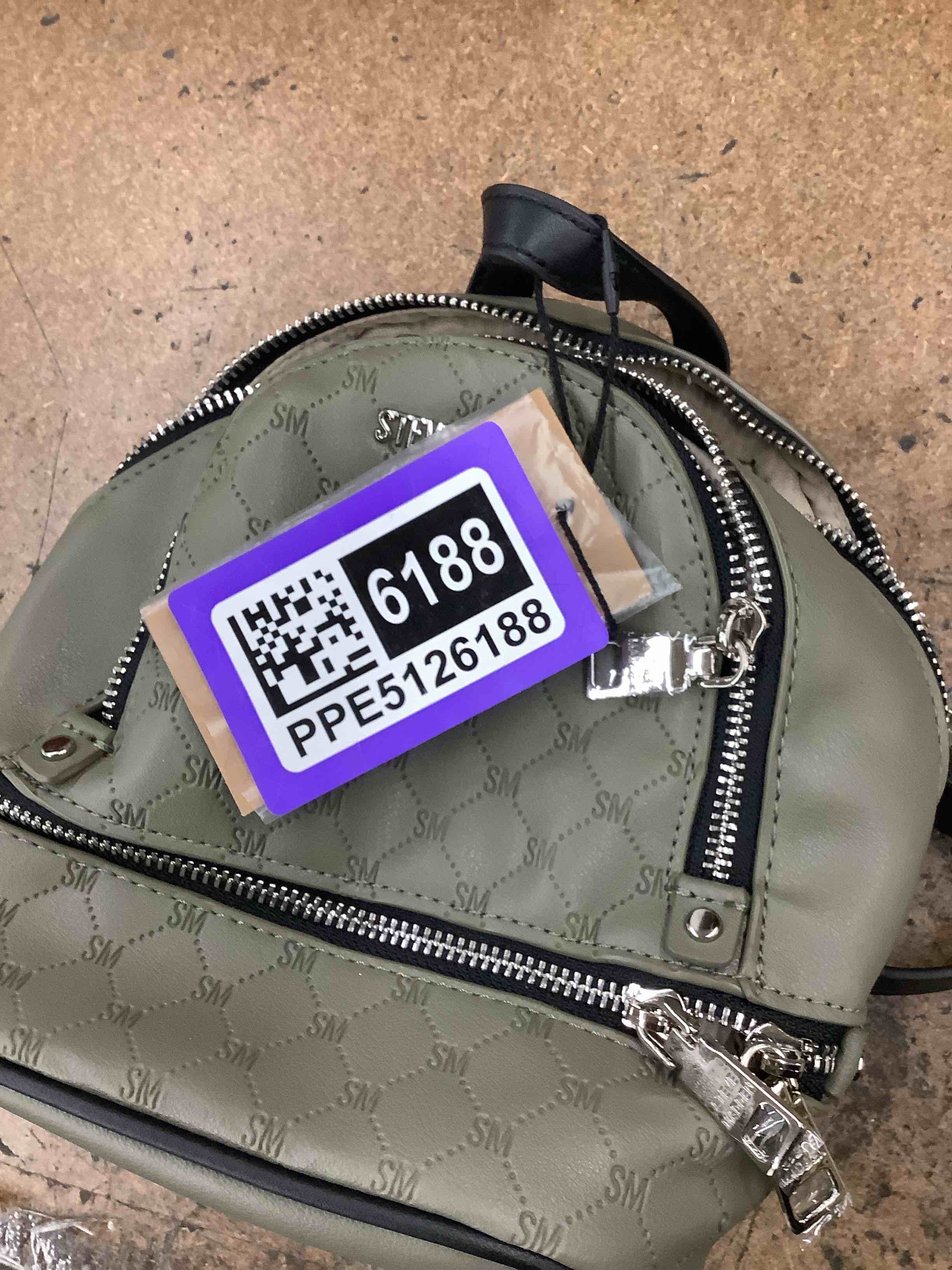 https://s3.amazonaws.com/lotting-images-prod/TheJayGroupLtd/PPE5126188_1775742223247.jpeg