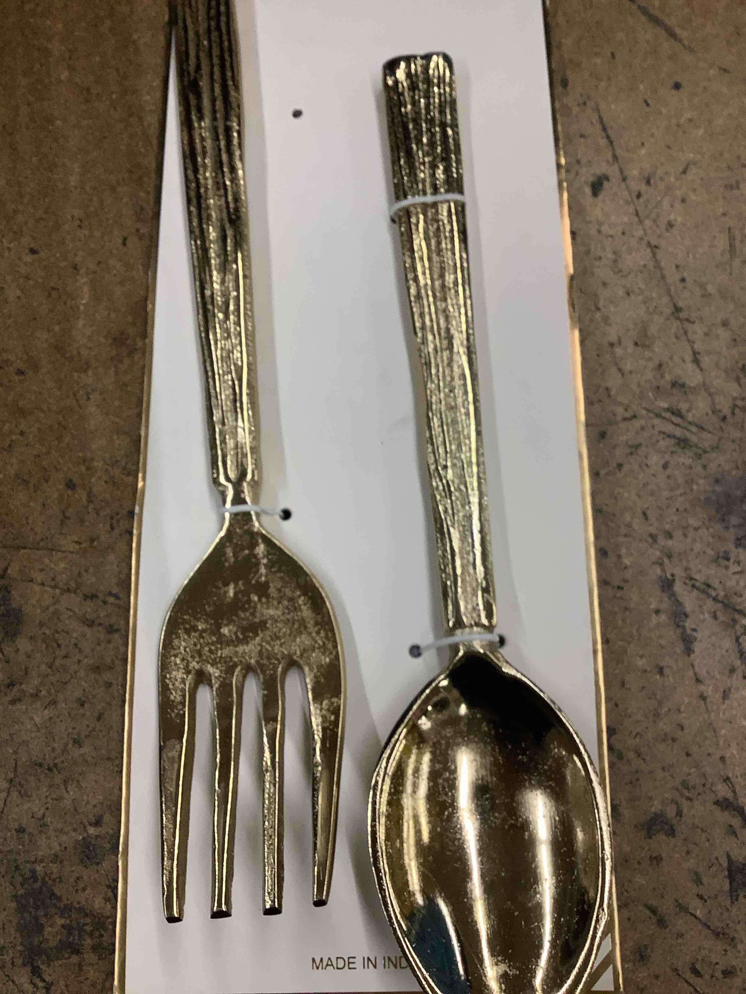 Condition photo showing Good Condition for salad spoons 