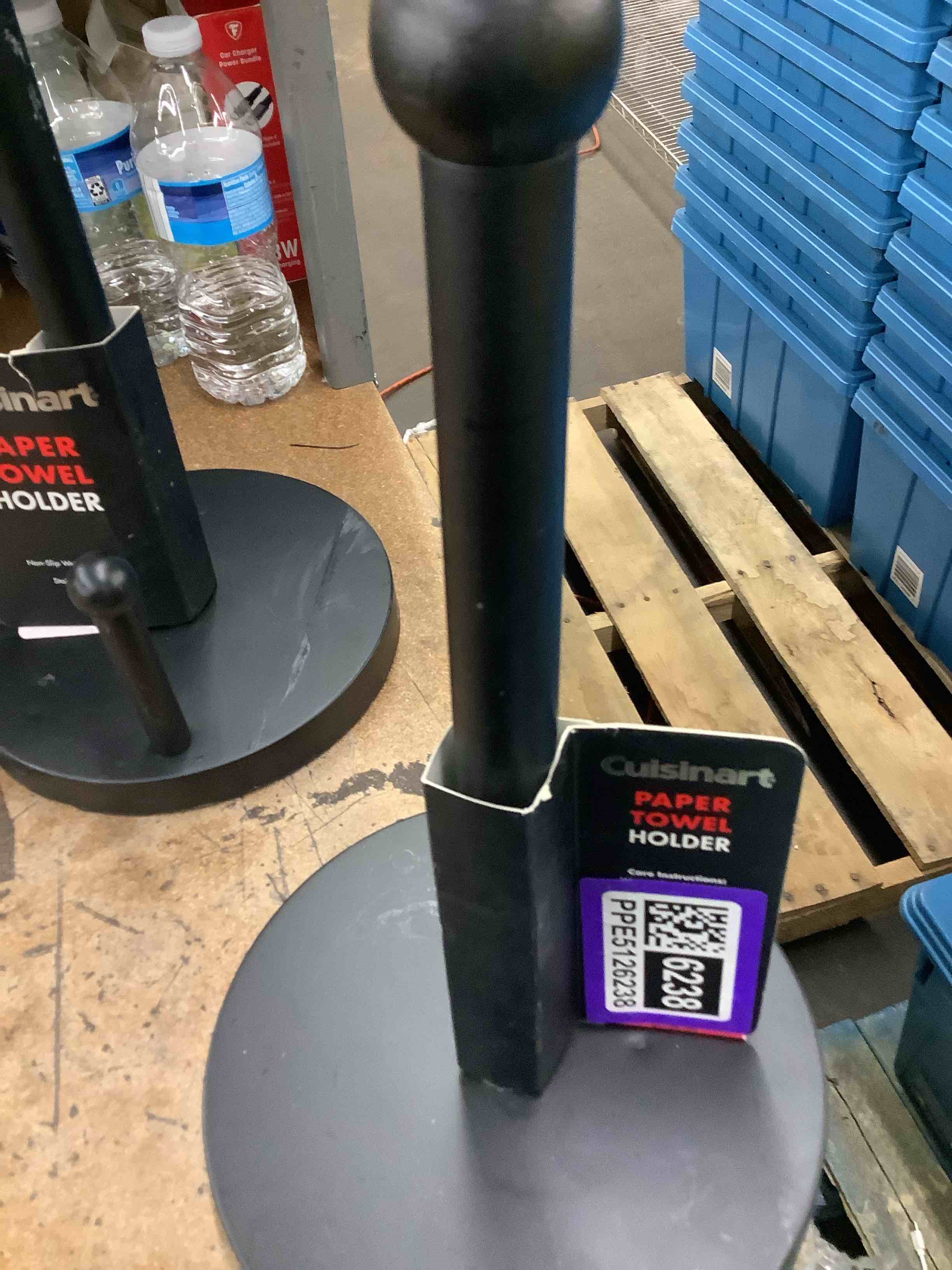 Condition photo showing Good Condition for paper holder 