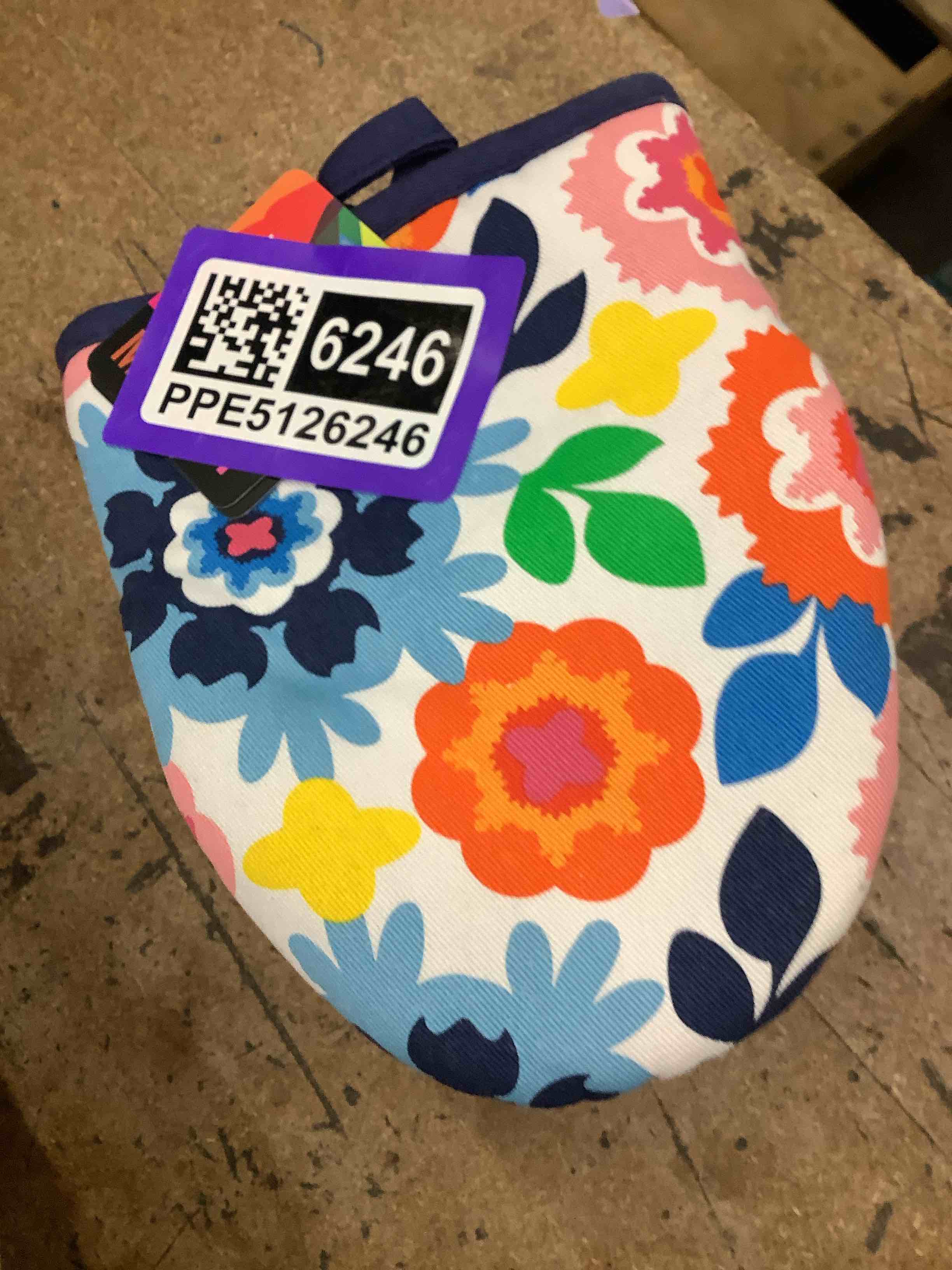 Condition photo showing Good Condition for kitchen aids 