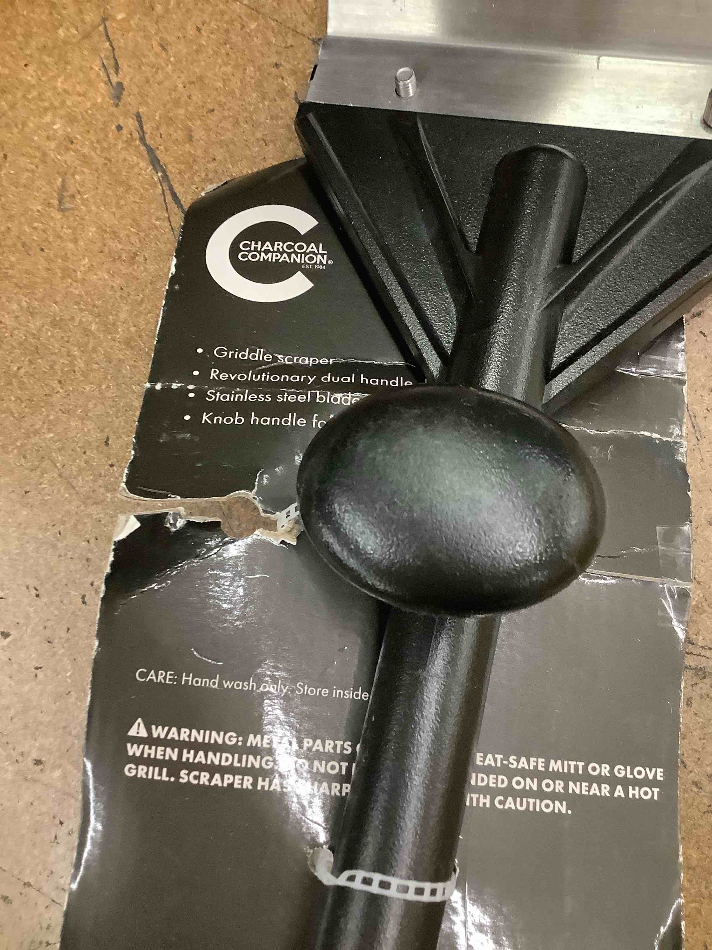 Condition photo showing Good Condition for griddle scraper 