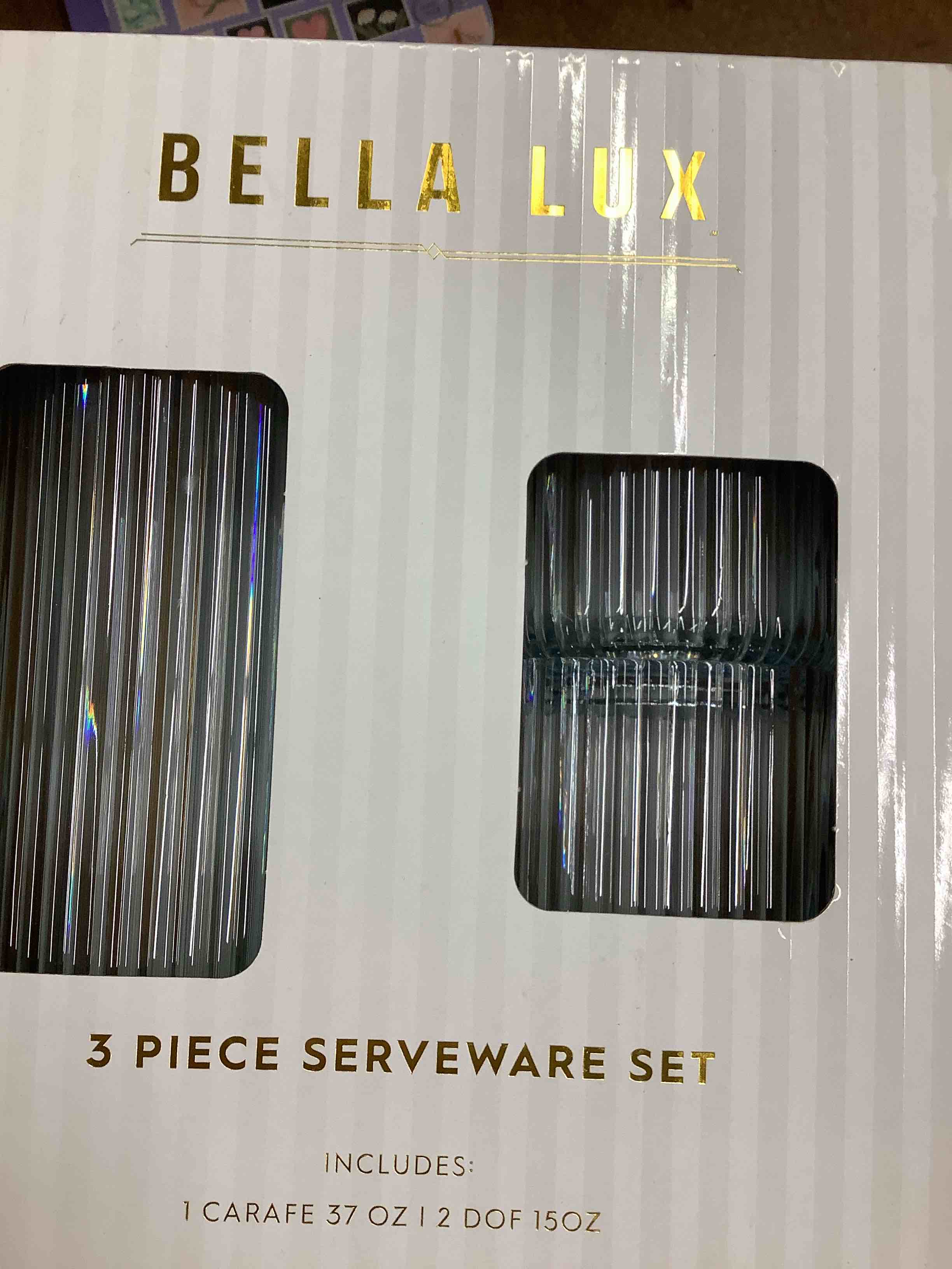 Condition photo showing Good Condition for 3 pc serve ware set 