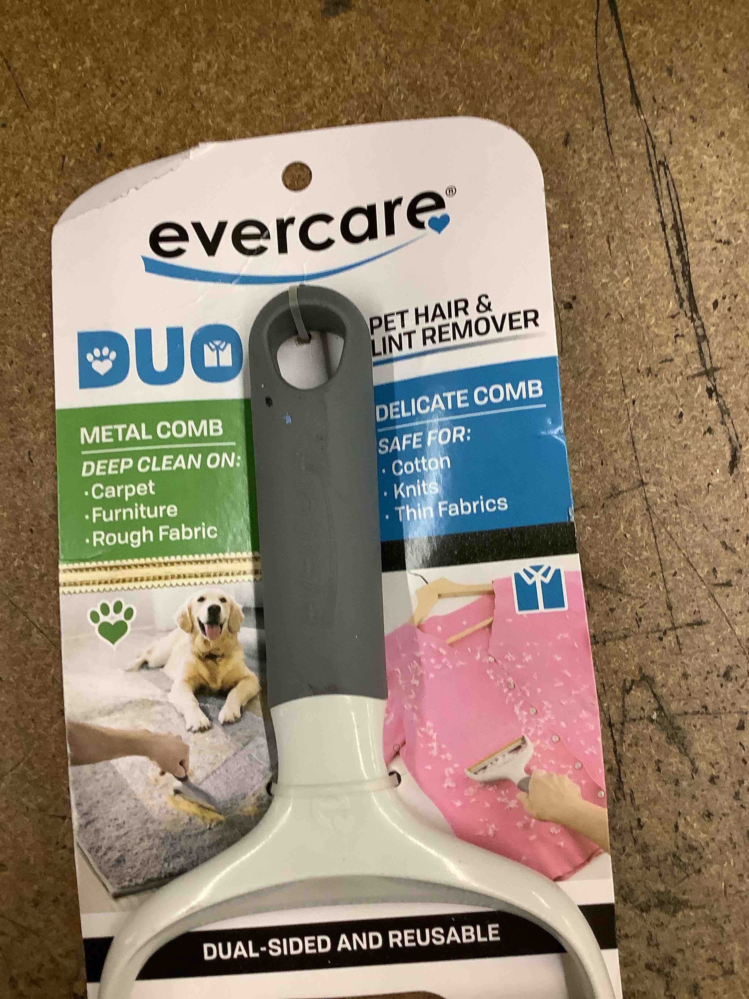 Condition photo showing Good Condition for lint remover 