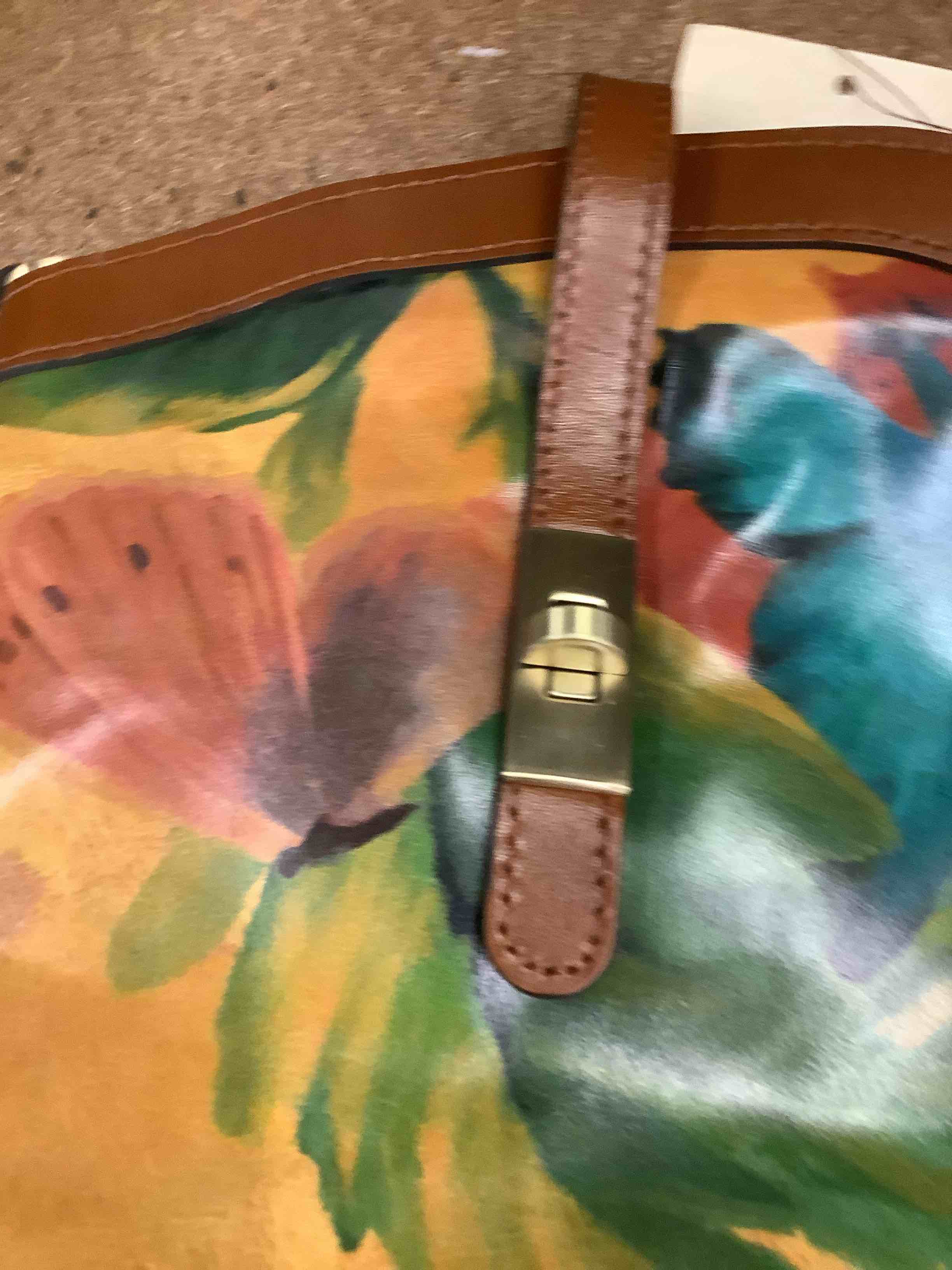 Condition photo showing Good Condition for patricia nash purse 