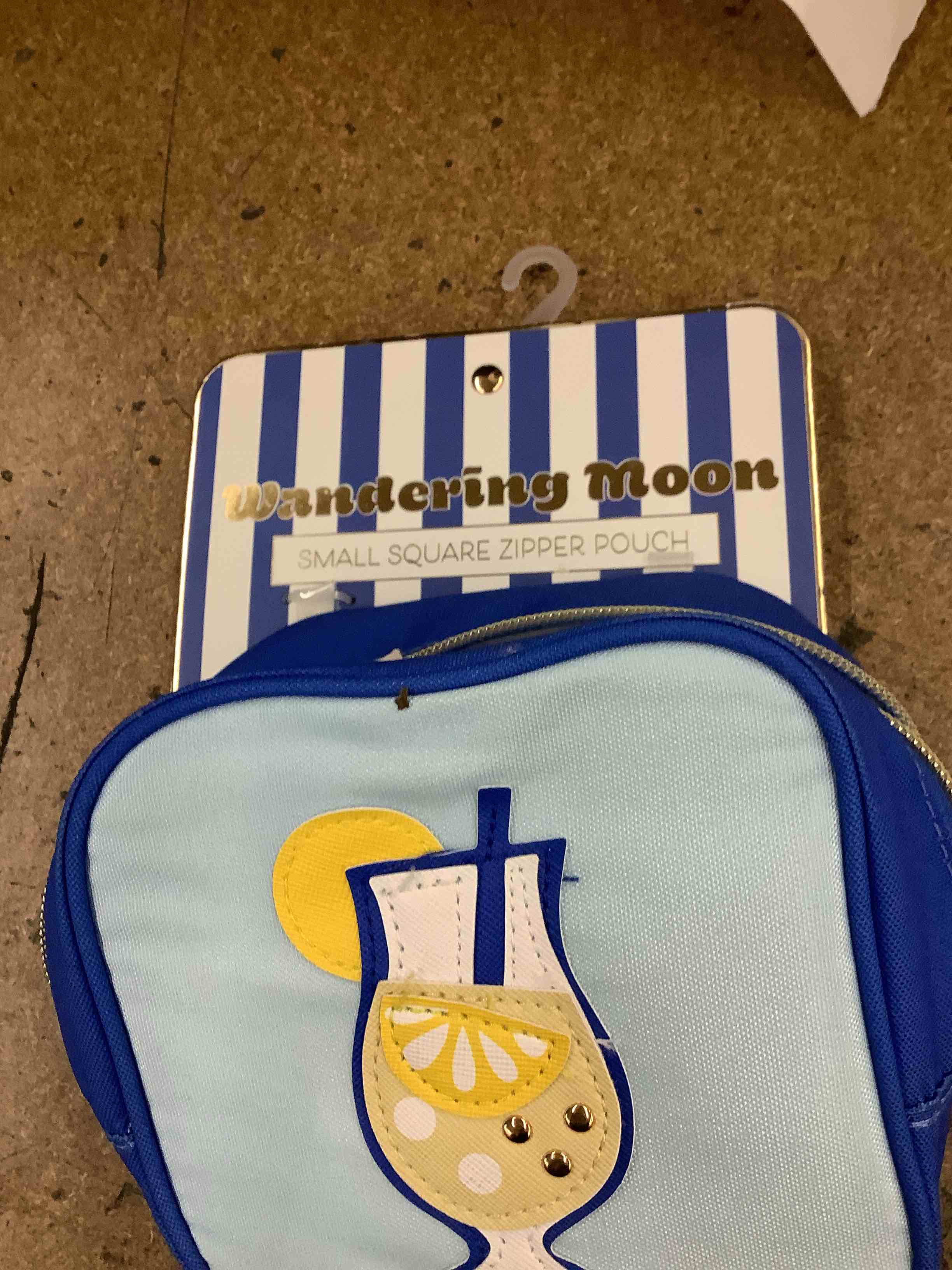 Condition photo showing Good Condition for zipper pouch 