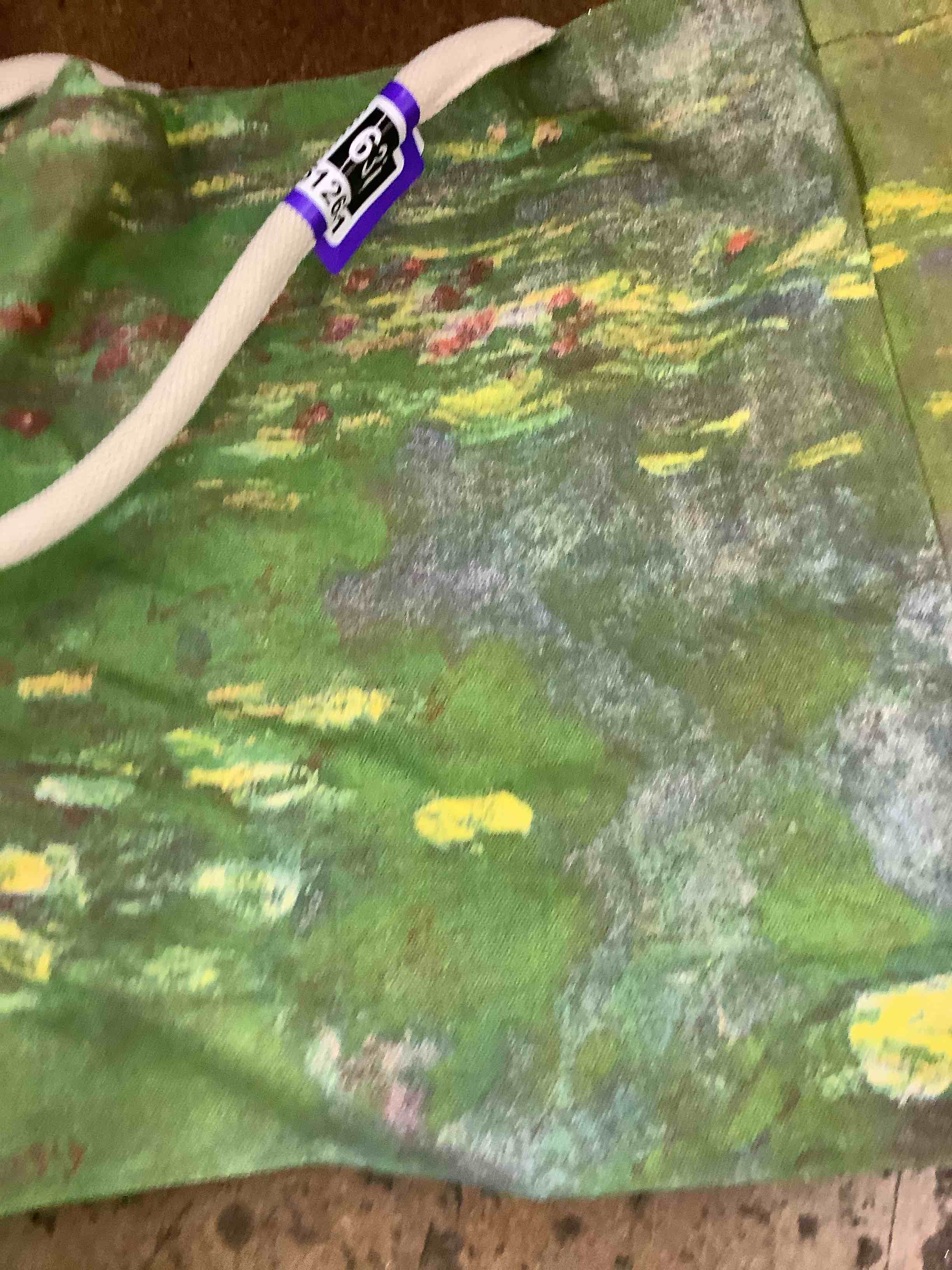 Condition photo showing Good Condition for carrying bag 