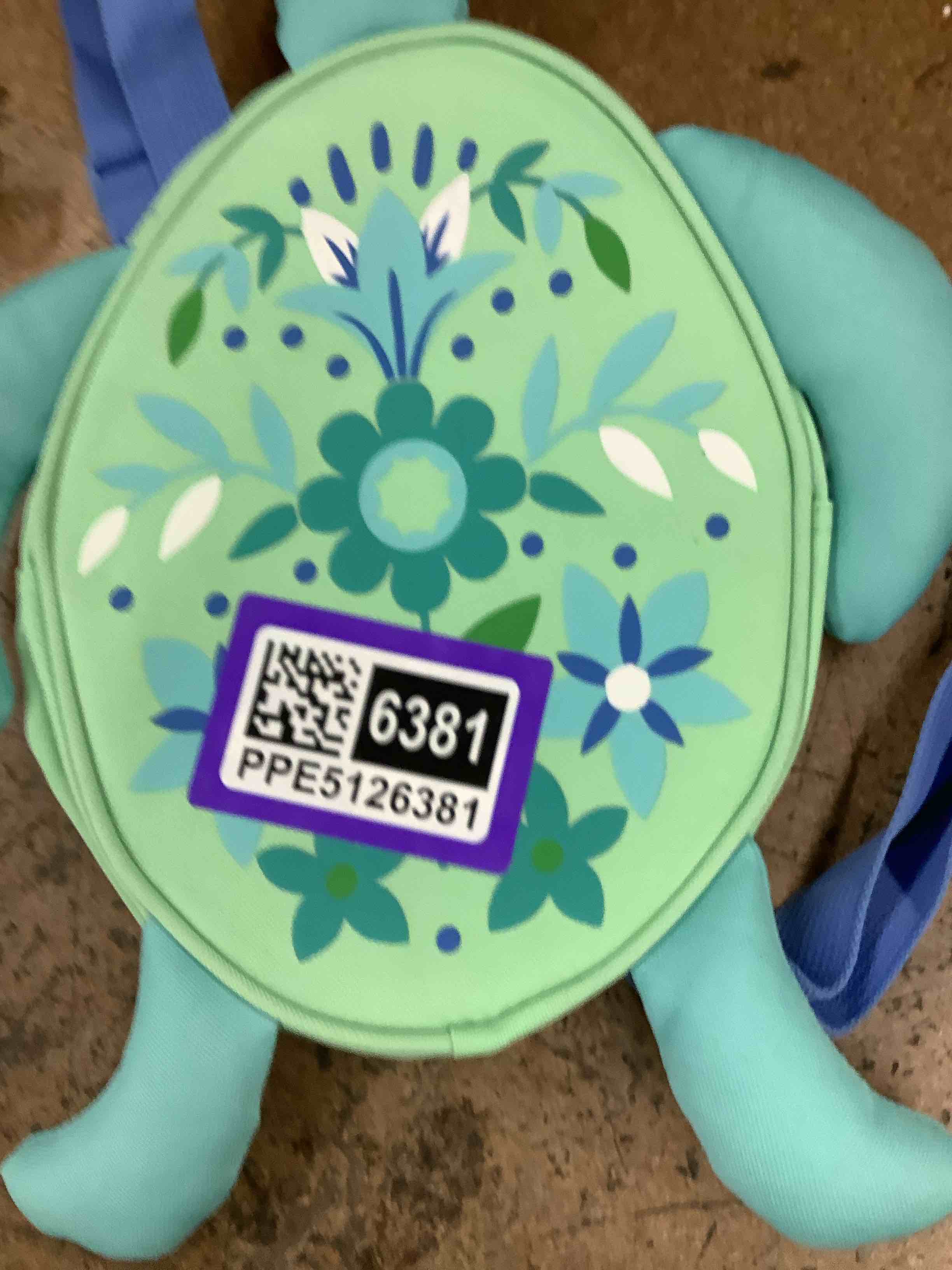 Condition photo showing Good Condition for kid back pack 