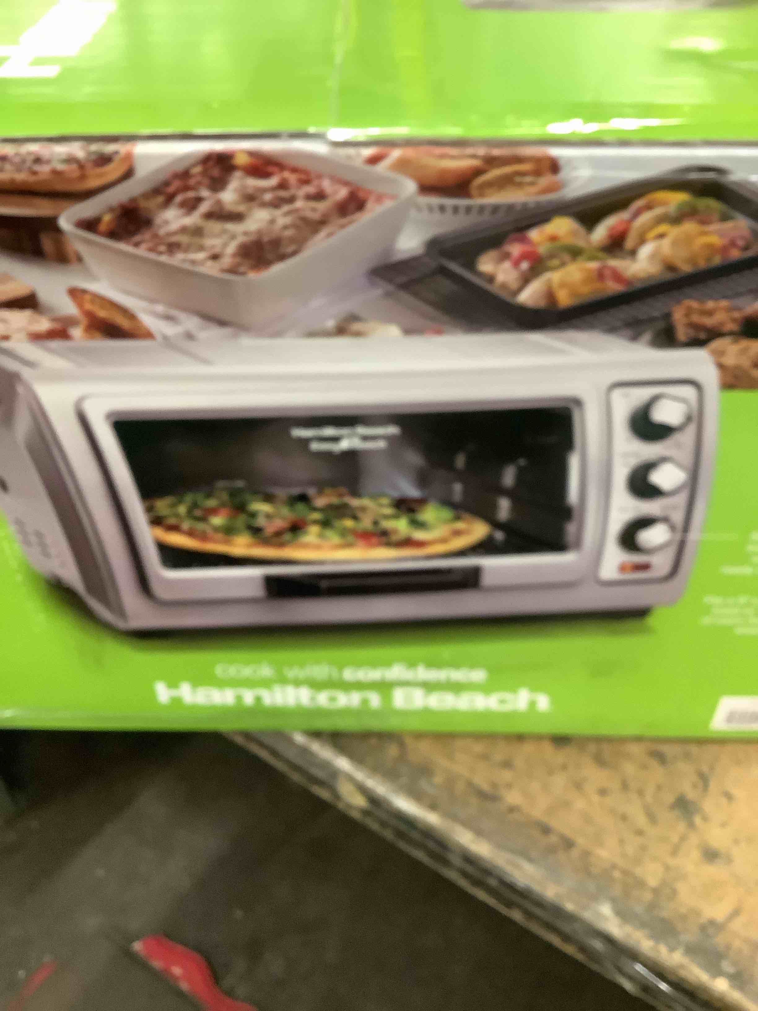 hamilton beach 6 slice countertop toaster oven with easy reach roll-top door, bake, broil & toast functions, auto shutoff, silver (31127d)