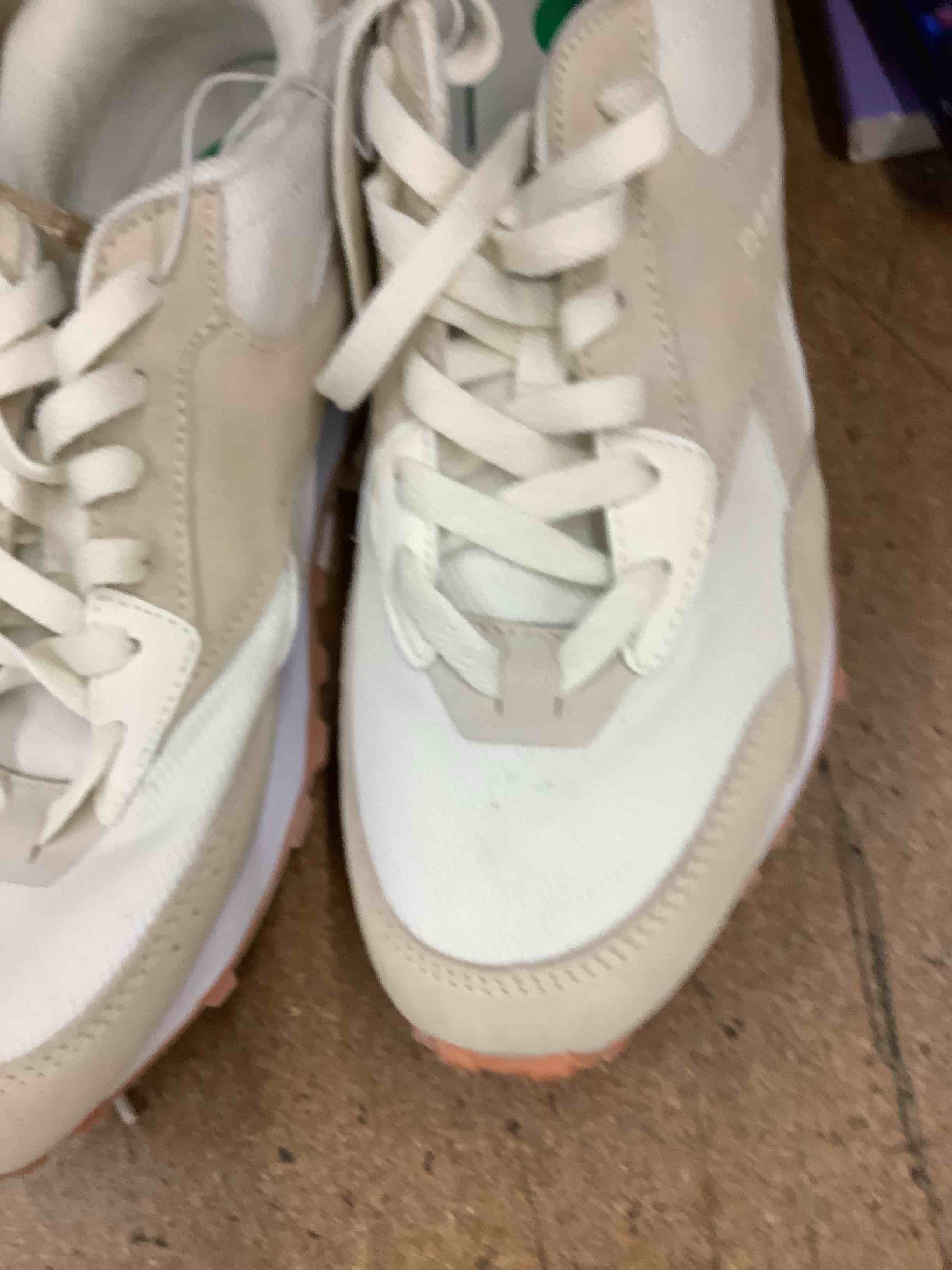 Reebok 