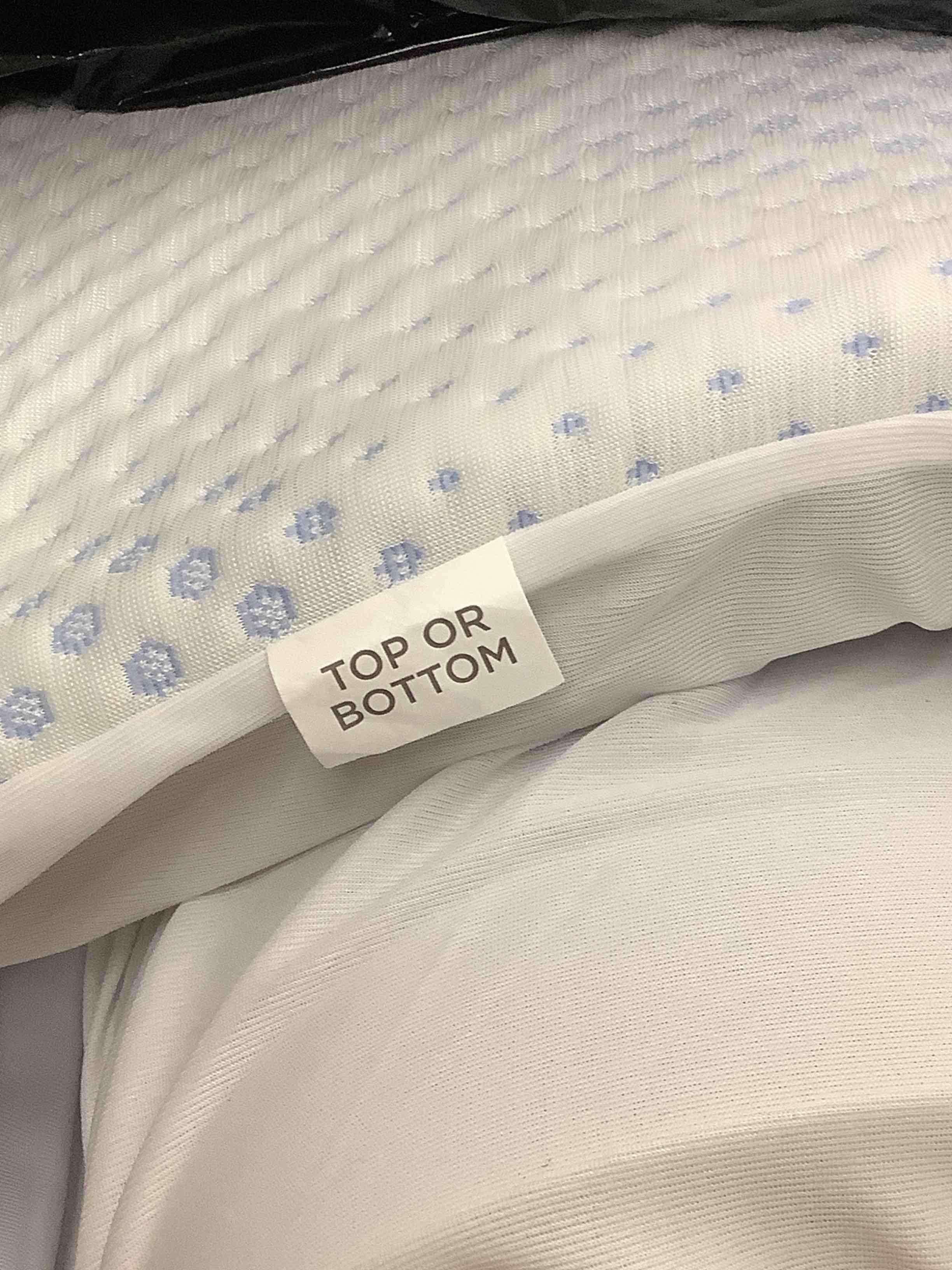 Condition photo showing Good Condition for mattress topper queen 