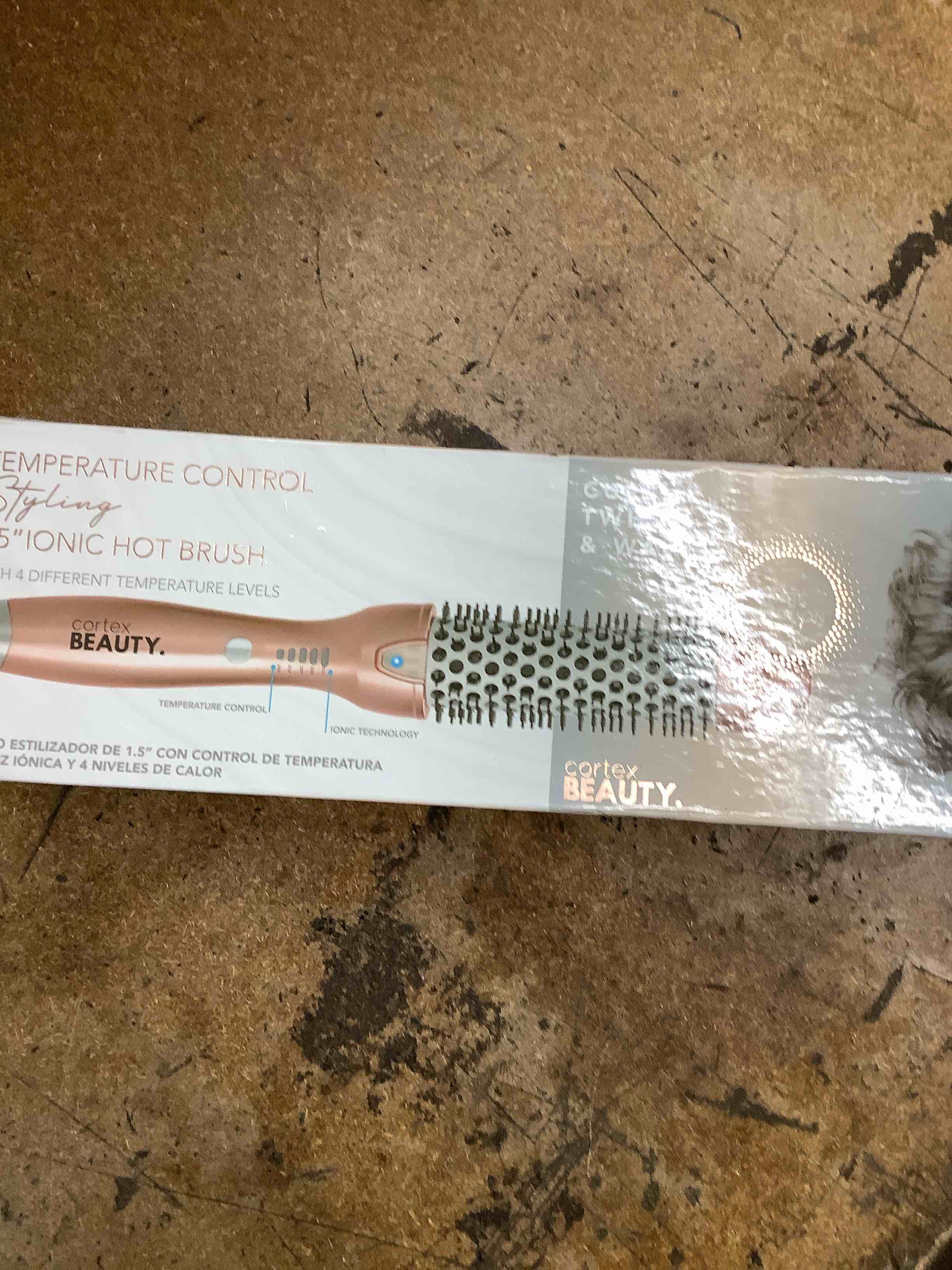 CB-STYBRSH-D-RGP 1.5&' Ionic Temperature Control Styling Brush - Rose Gold
