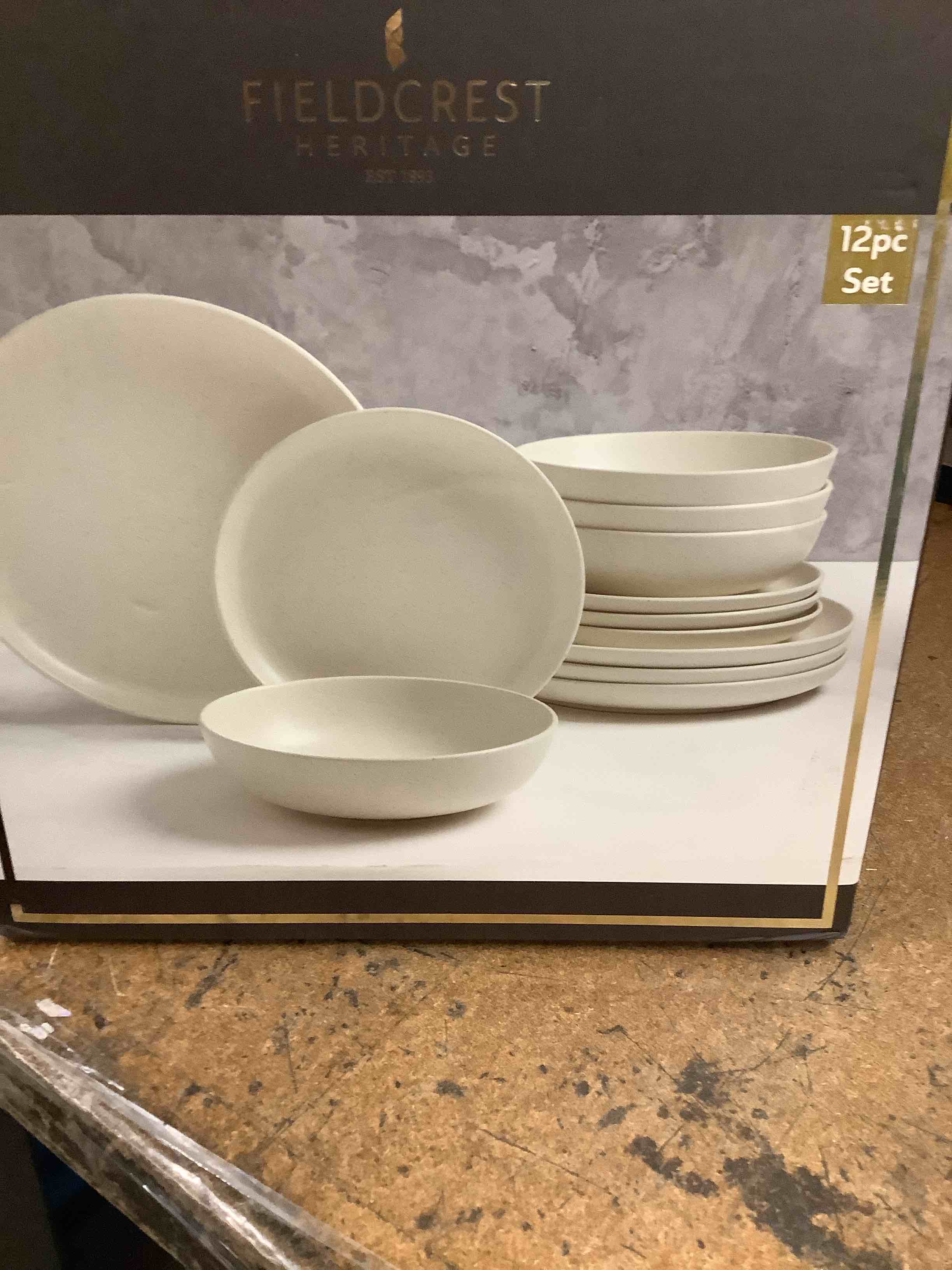 Condition photo showing Good Condition for fieldcrest 12 pc set 