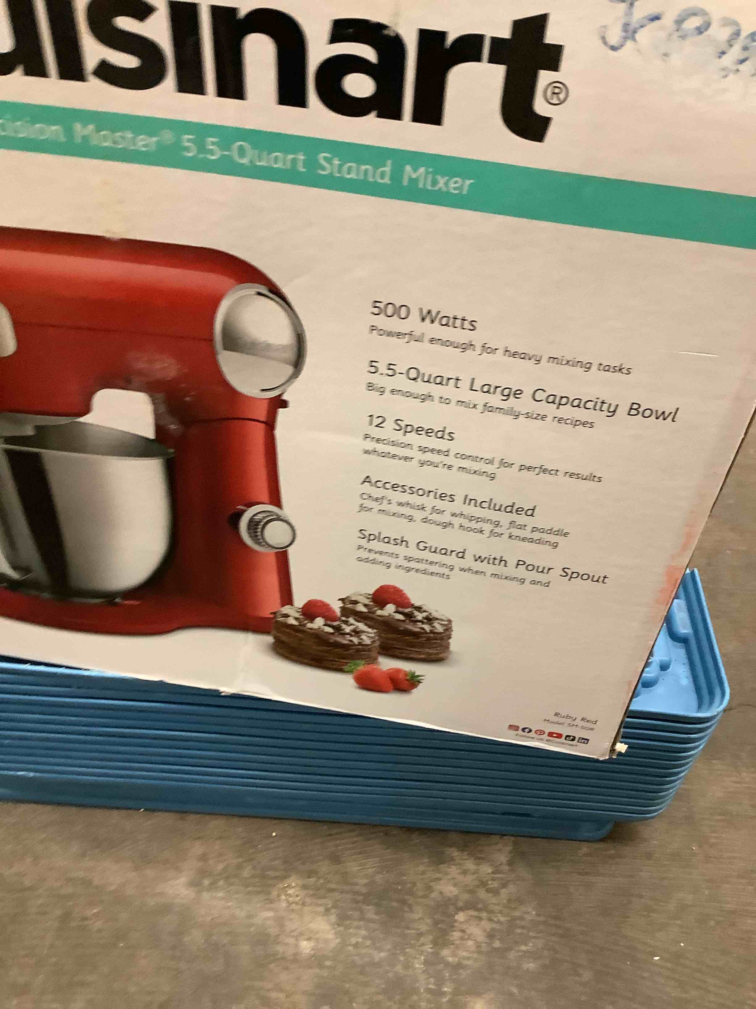 Condition photo showing Good Condition for cuisinart mixer