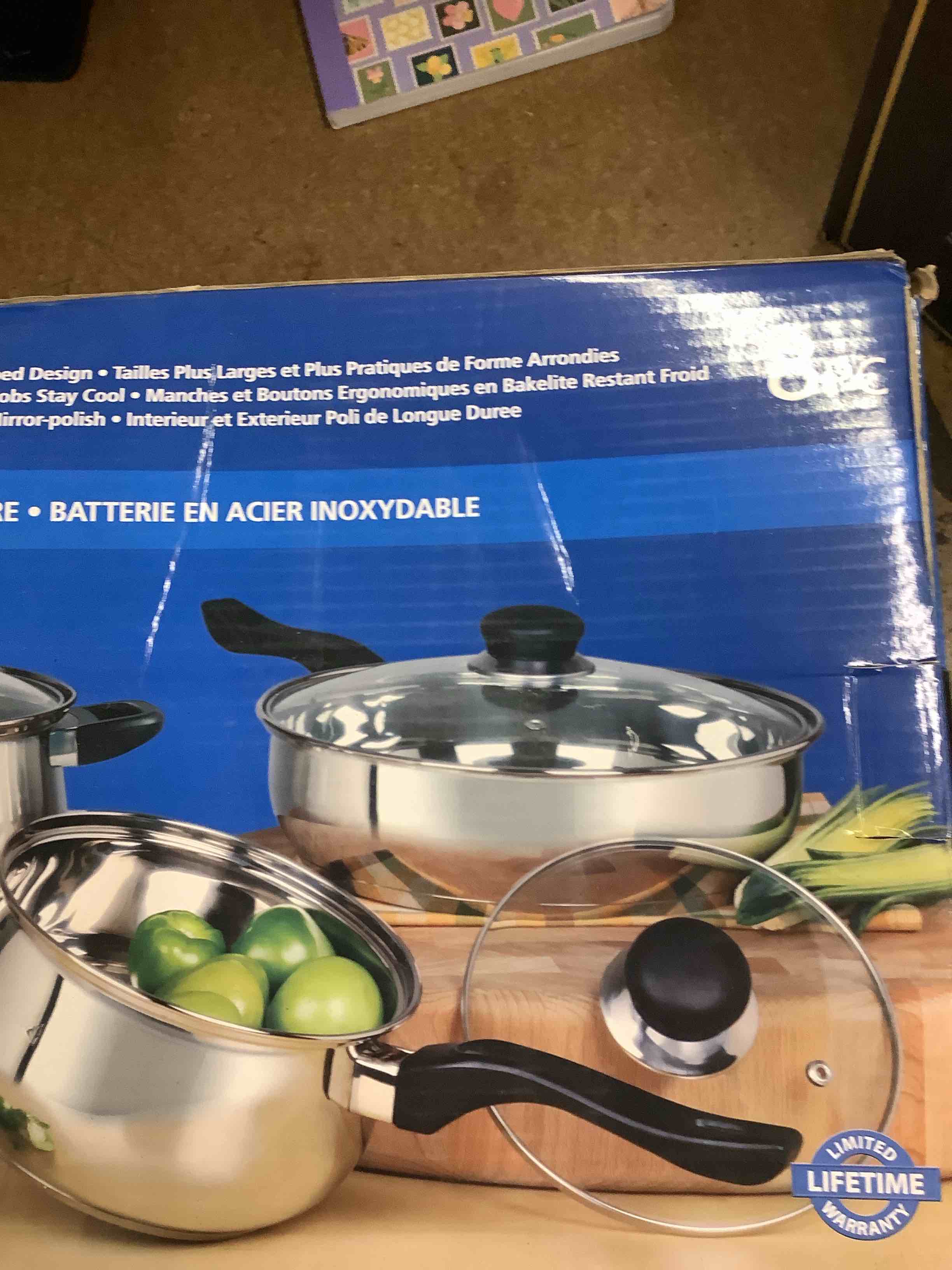 Condition photo showing Good Condition for oster 