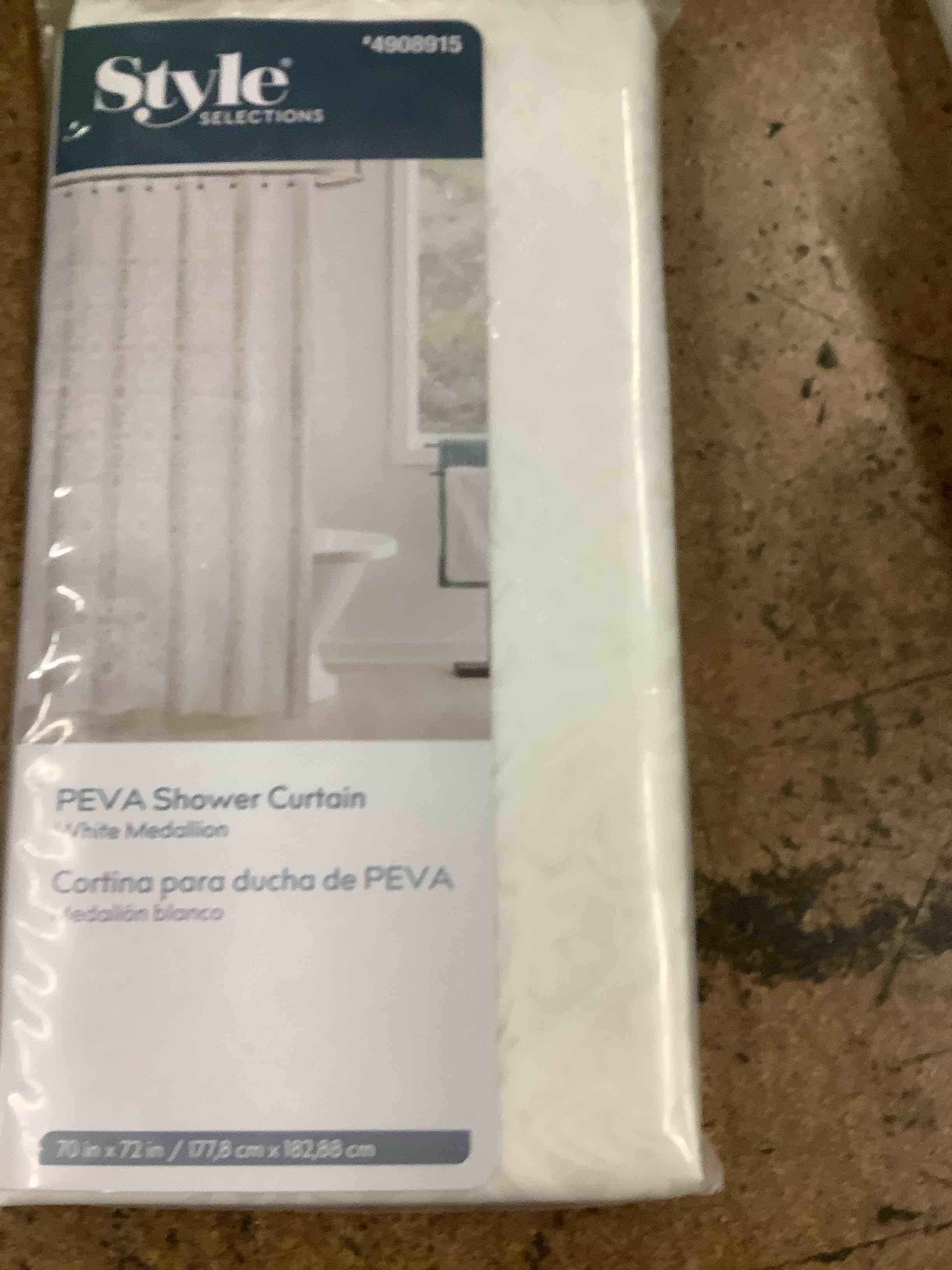 Style shower curtain 