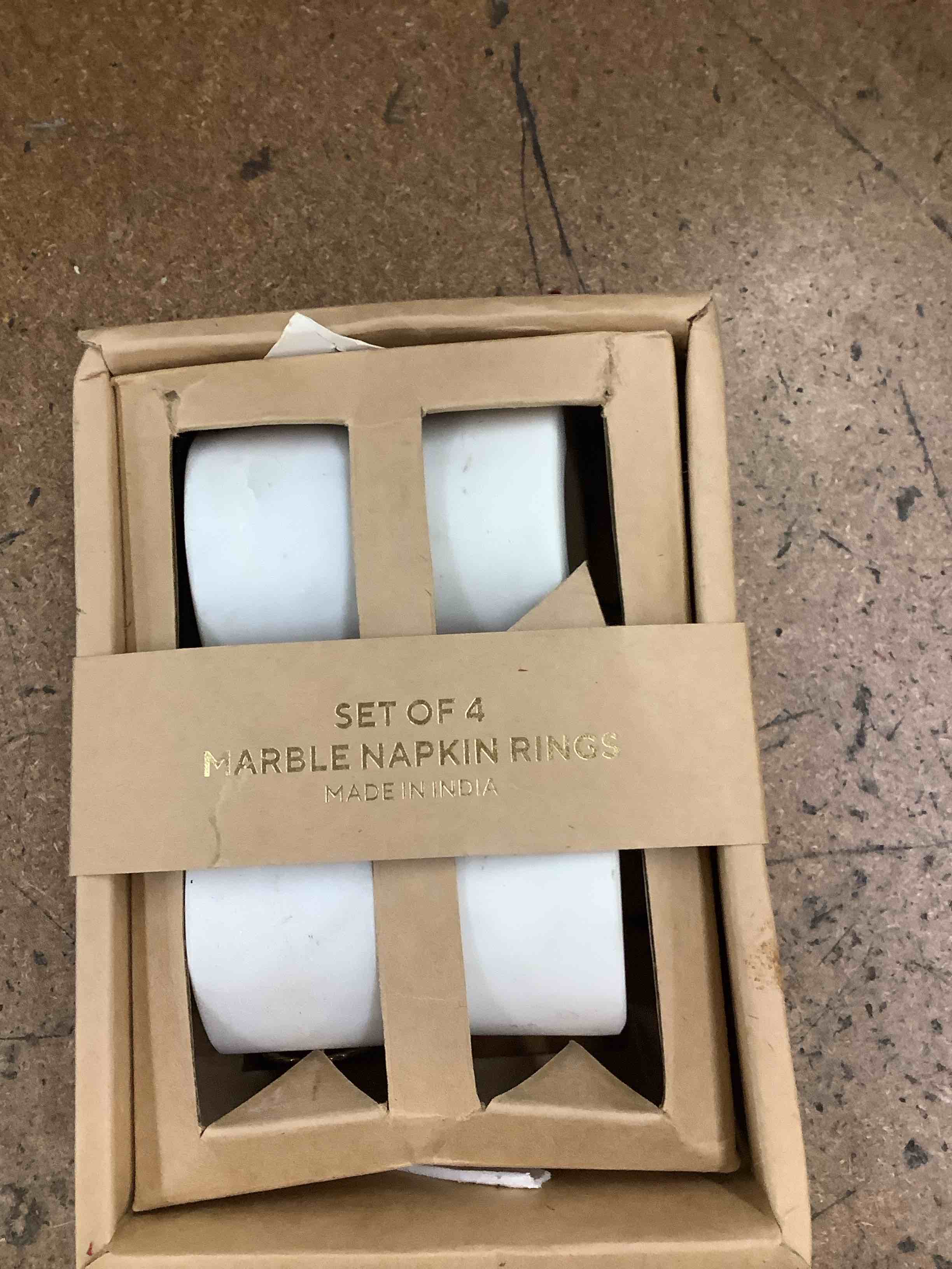 https://s3.amazonaws.com/lotting-images-prod/TheJayGroupLtd/PPE5127945_1777308812842.jpeg
