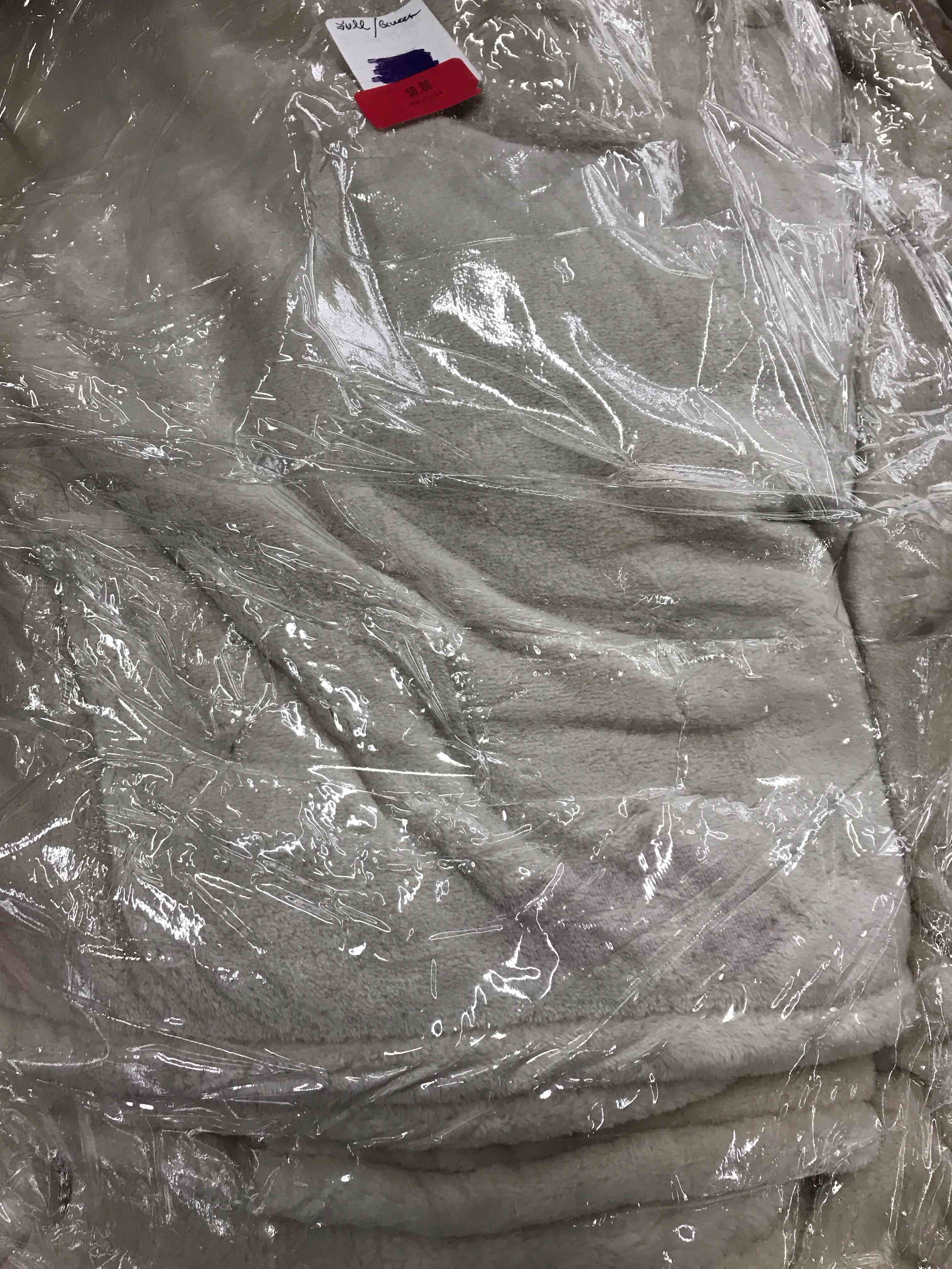 Full/Queen Plush Blanket