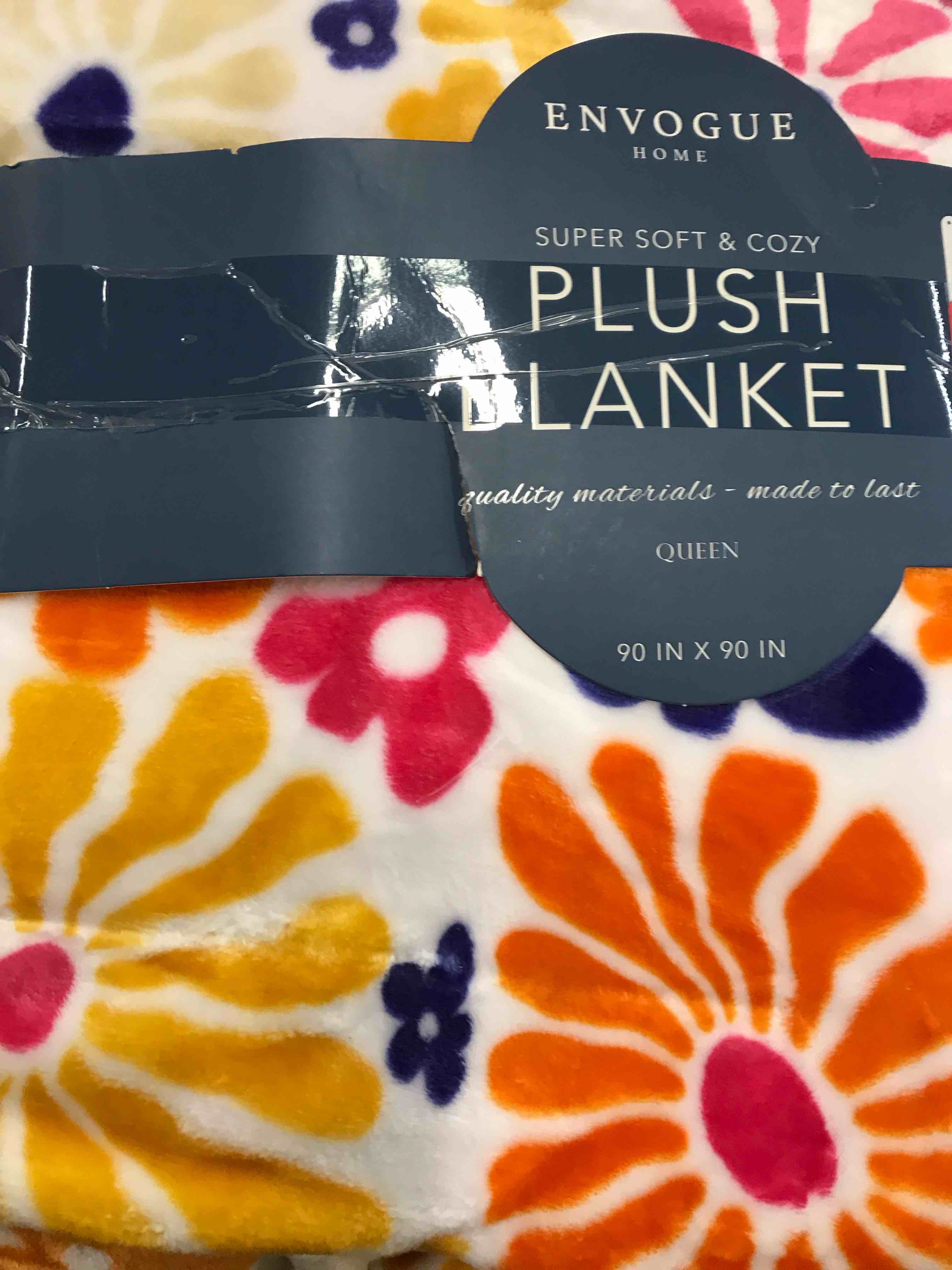 Envogue Home Plush Blanket Queen Size