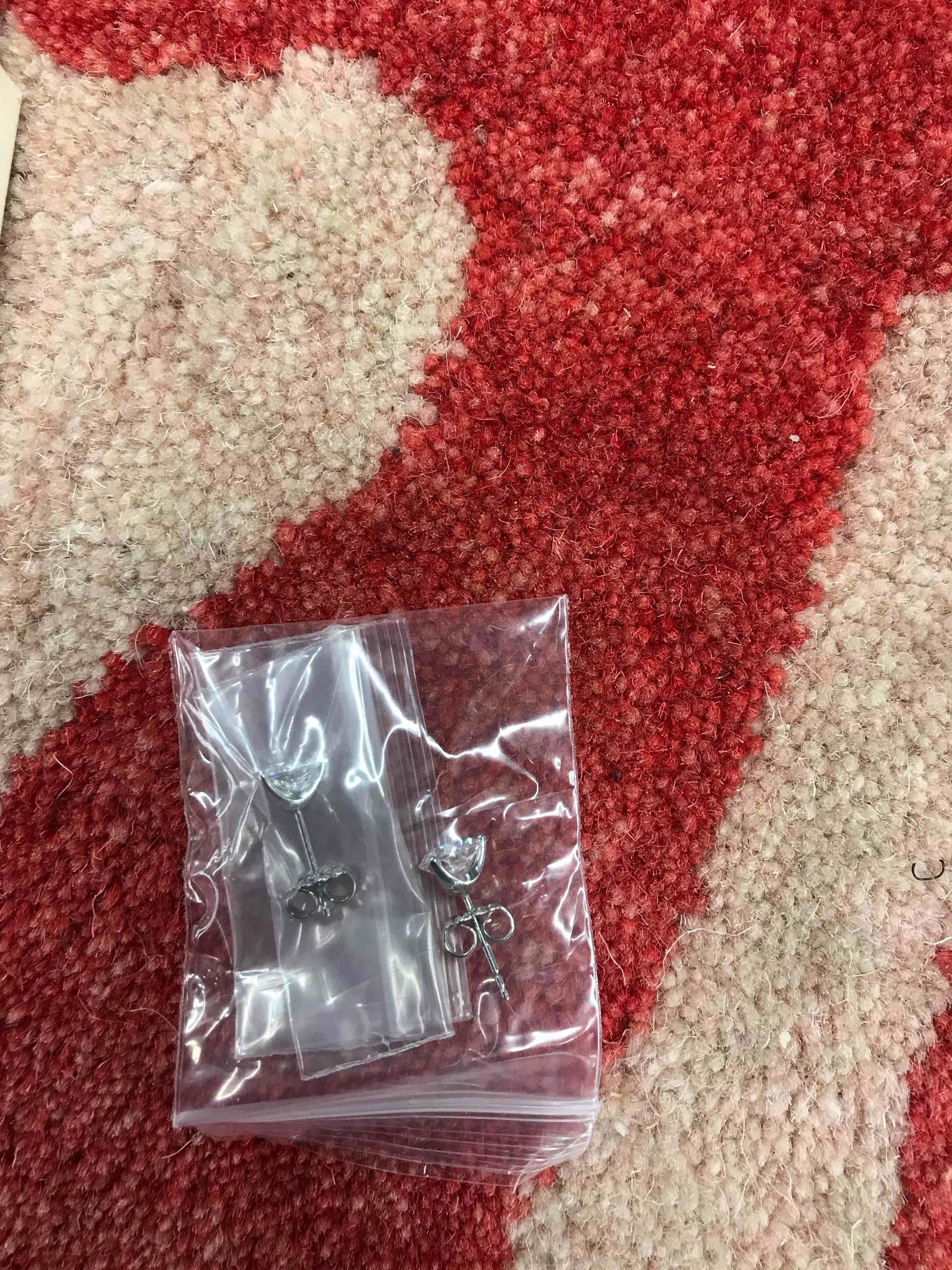 Raneecoco Stud Earrings 