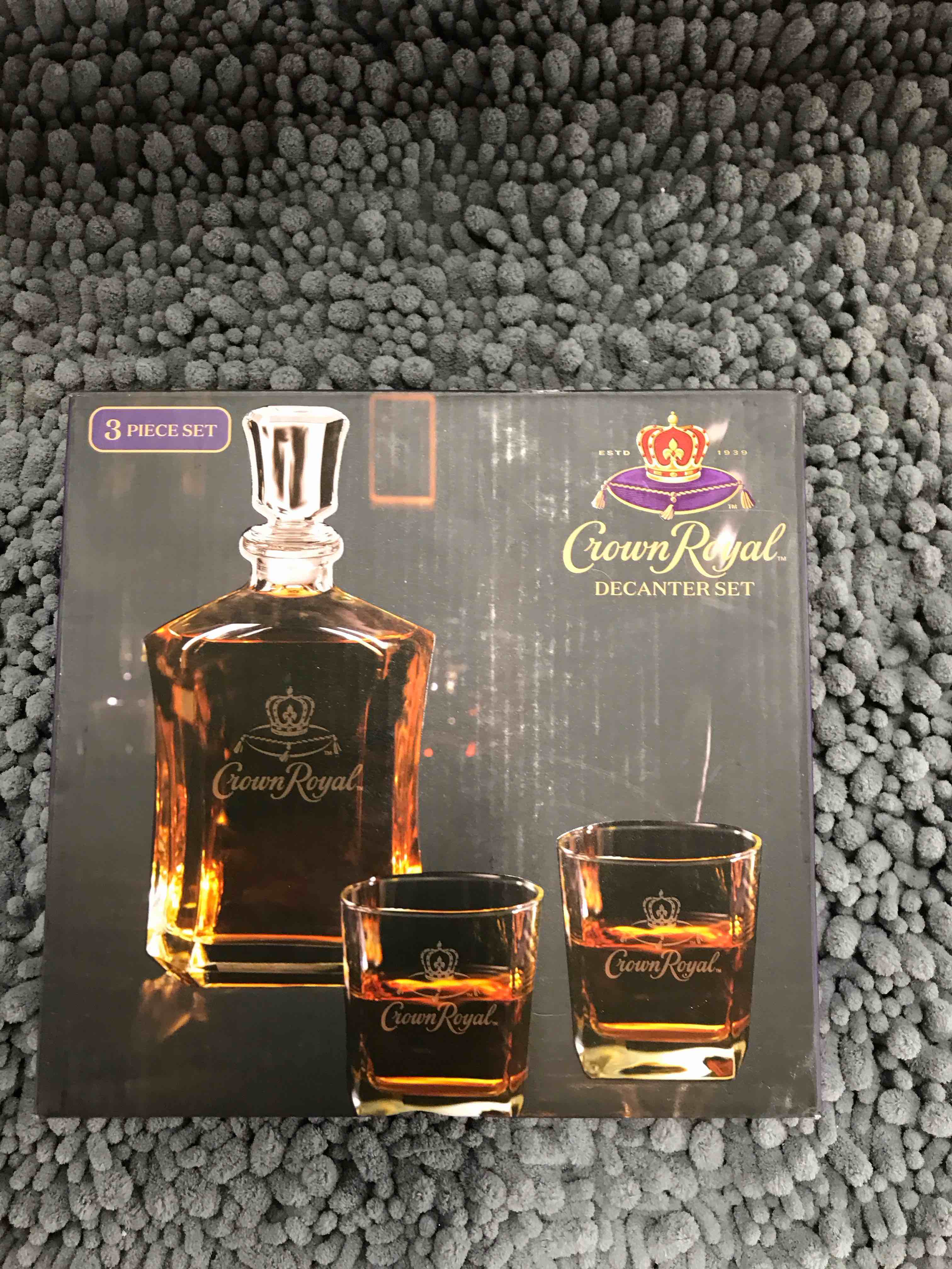 Crown Royal Decanter Set