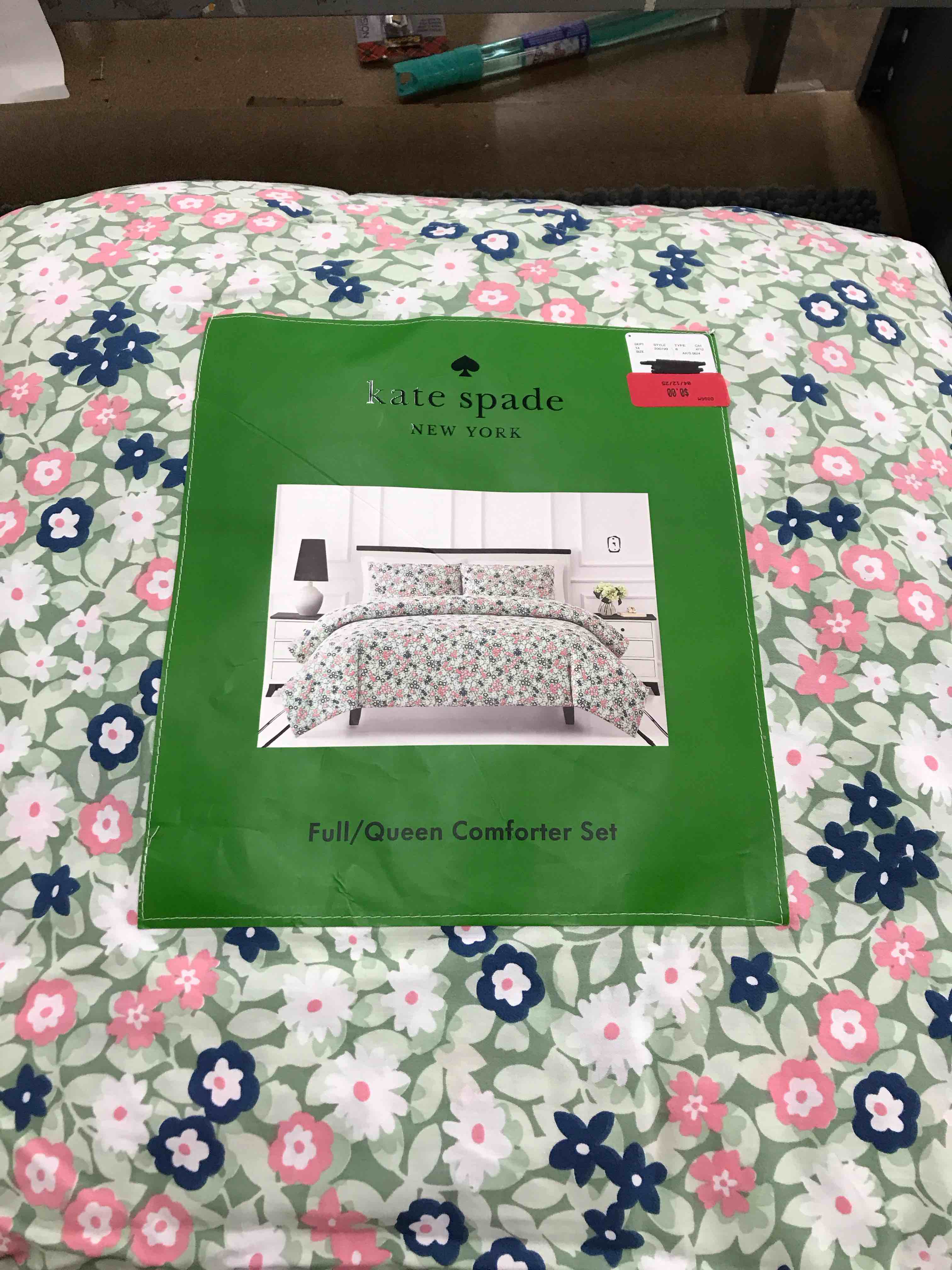 Kate Spade Full/ Queen Comforter Set