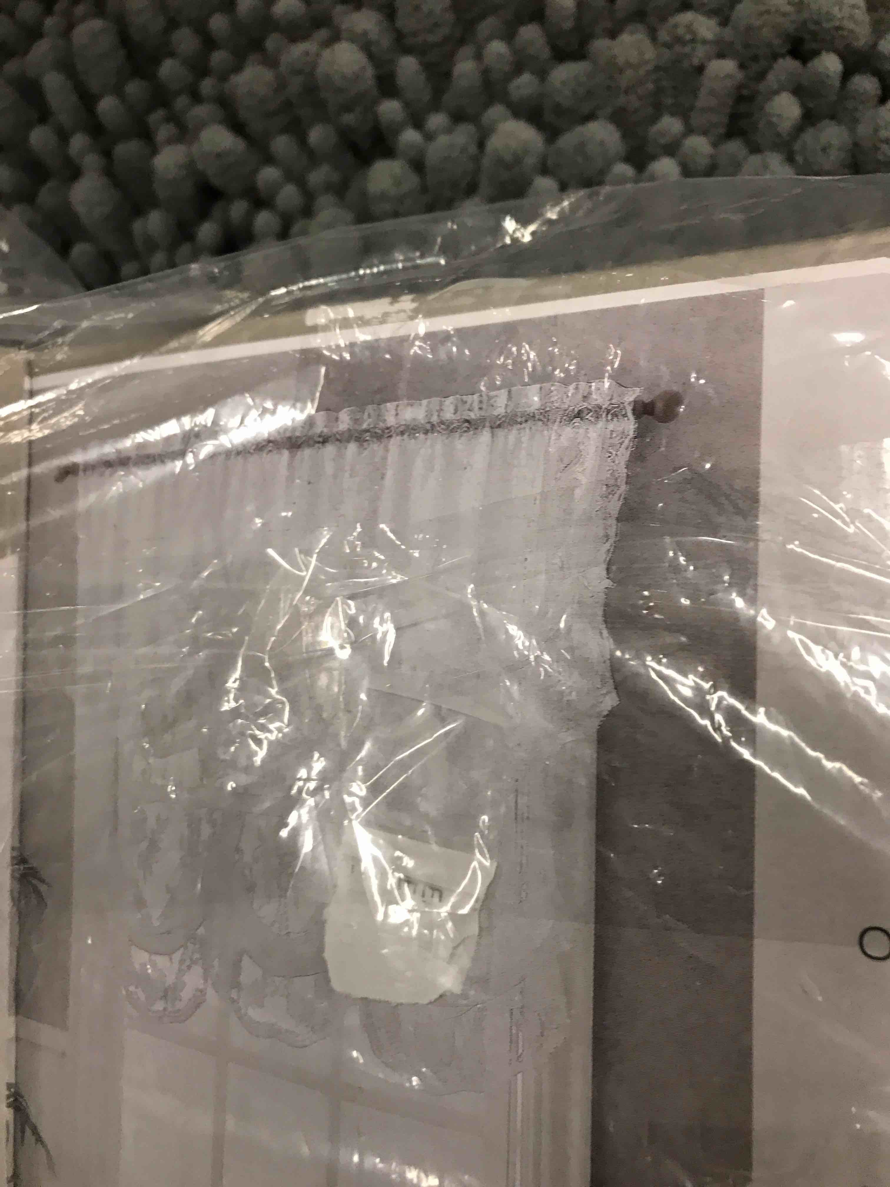 Balloon Shade      58”x 63”