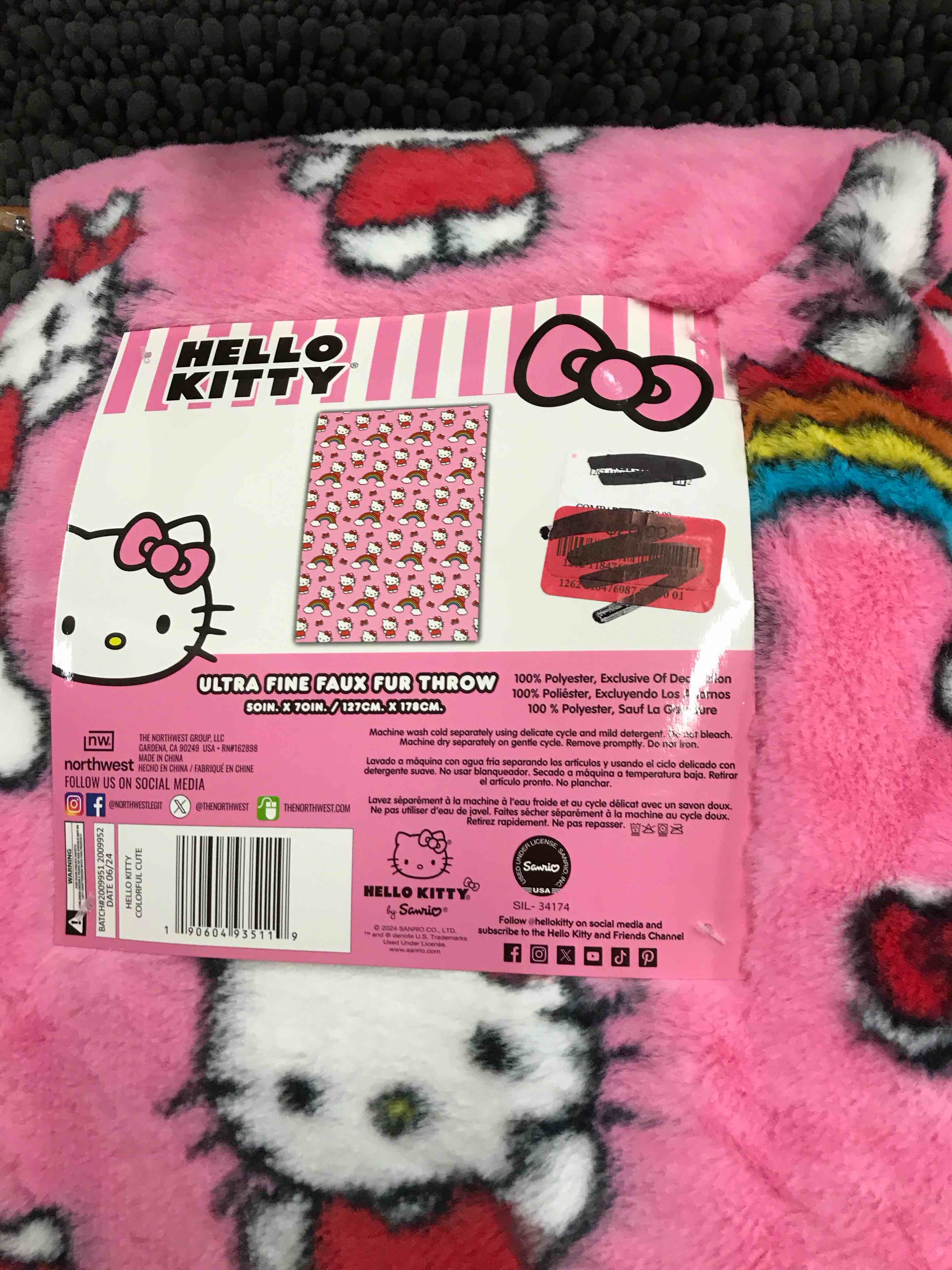 Hello Kitty Ultra Faux Fur Throw