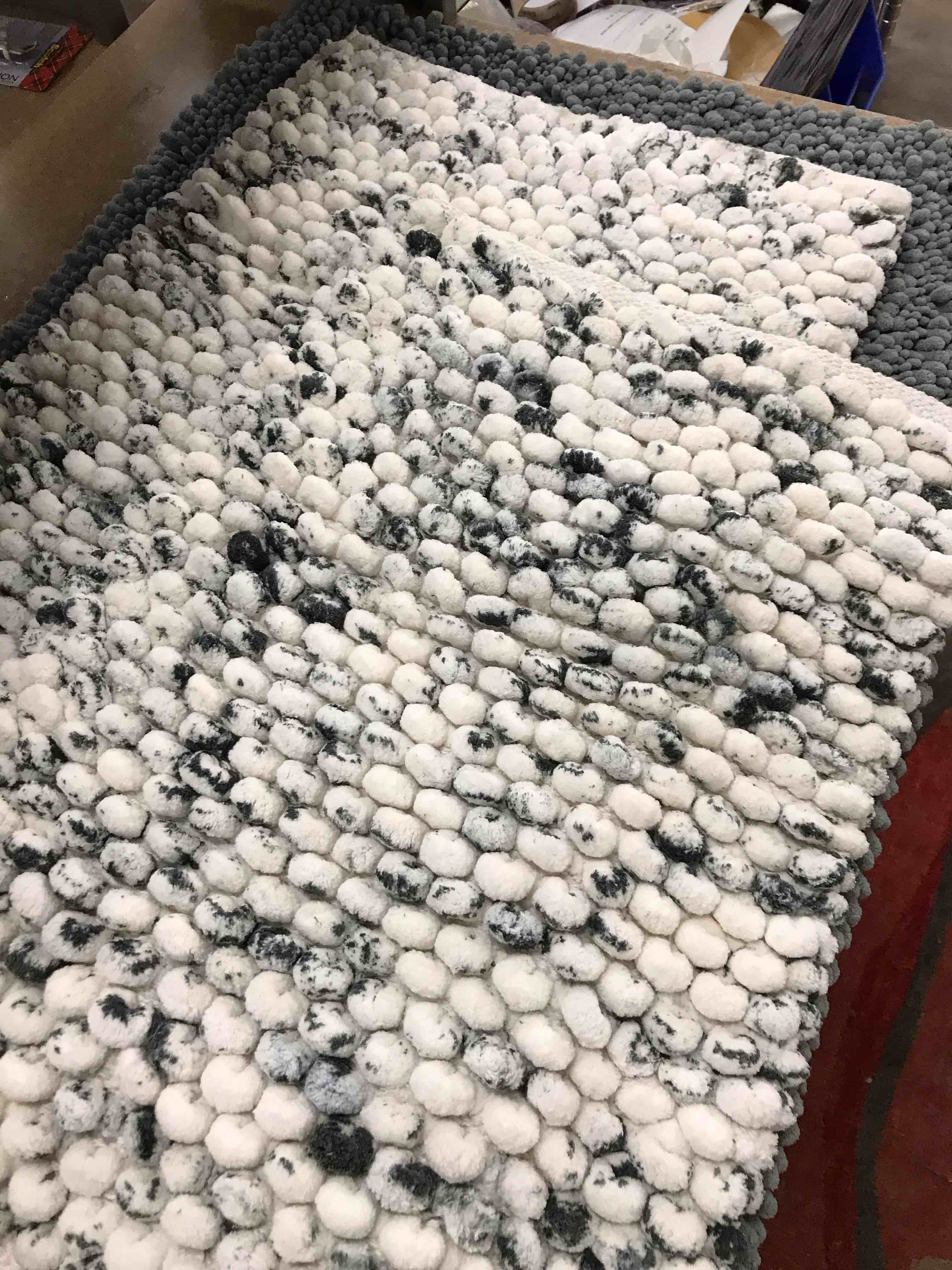 Set of 2 Bathroom Rugs