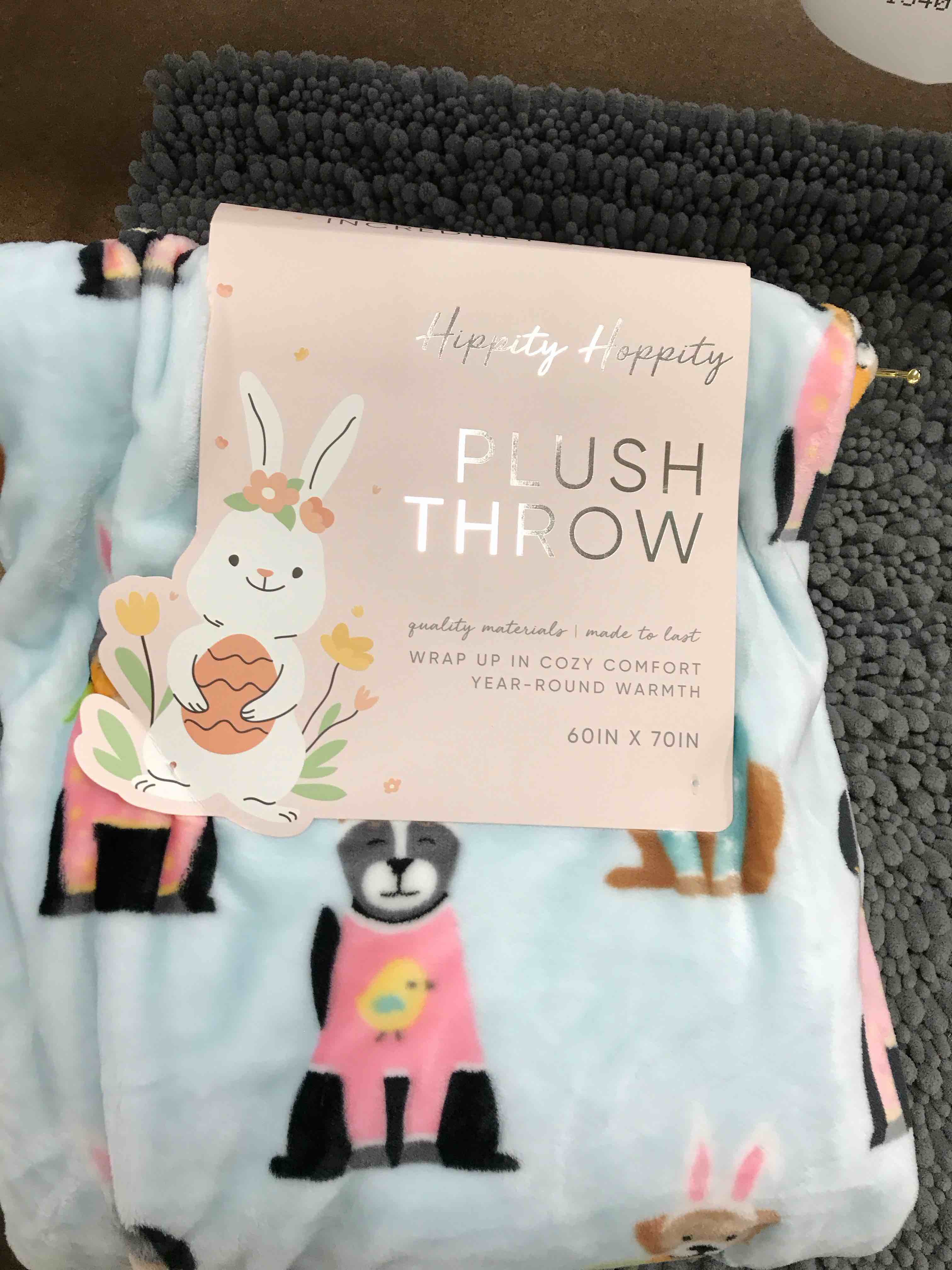 plush throw.  60x70”