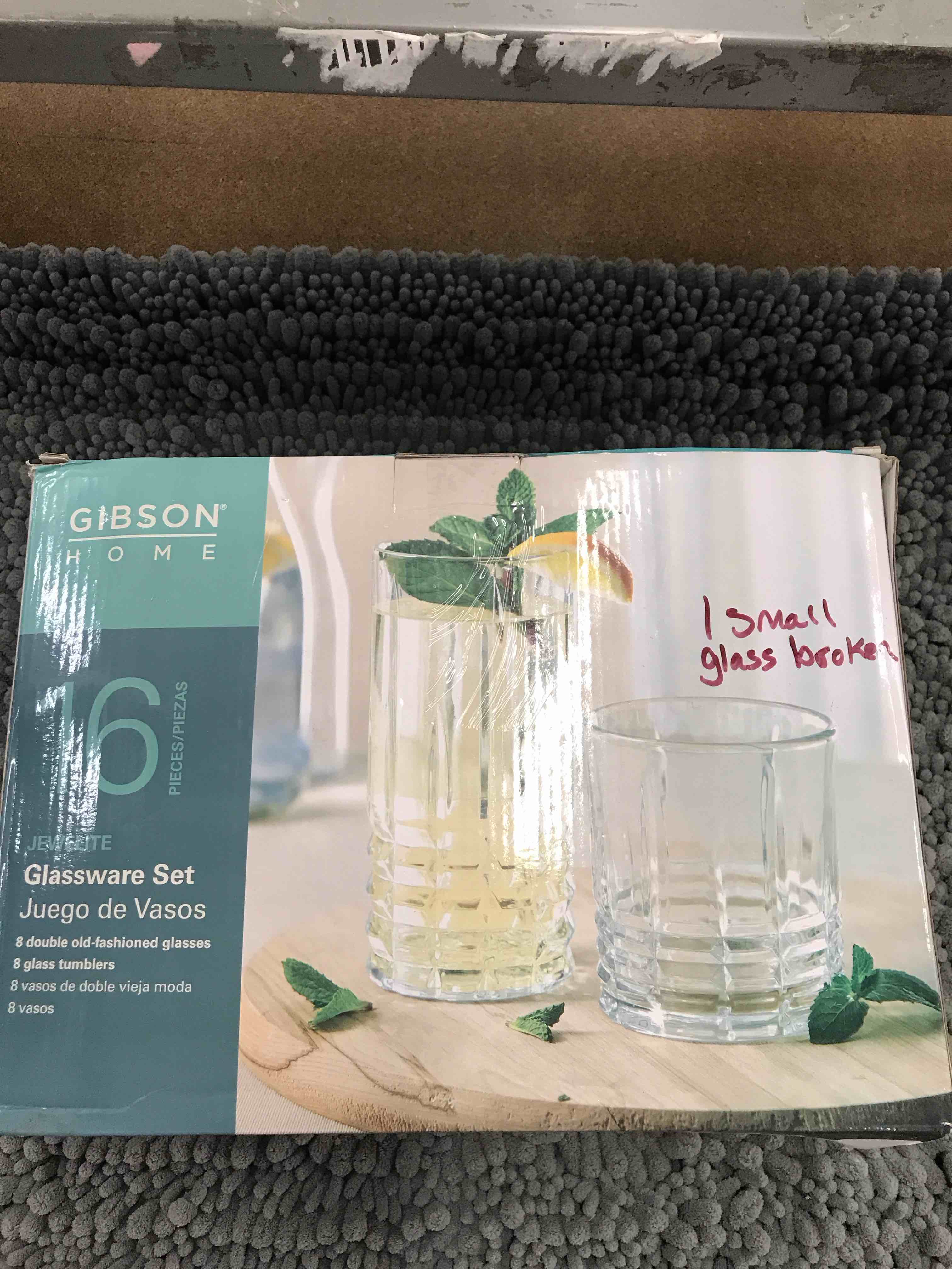 Gibson Home. Set of 15 Glasses