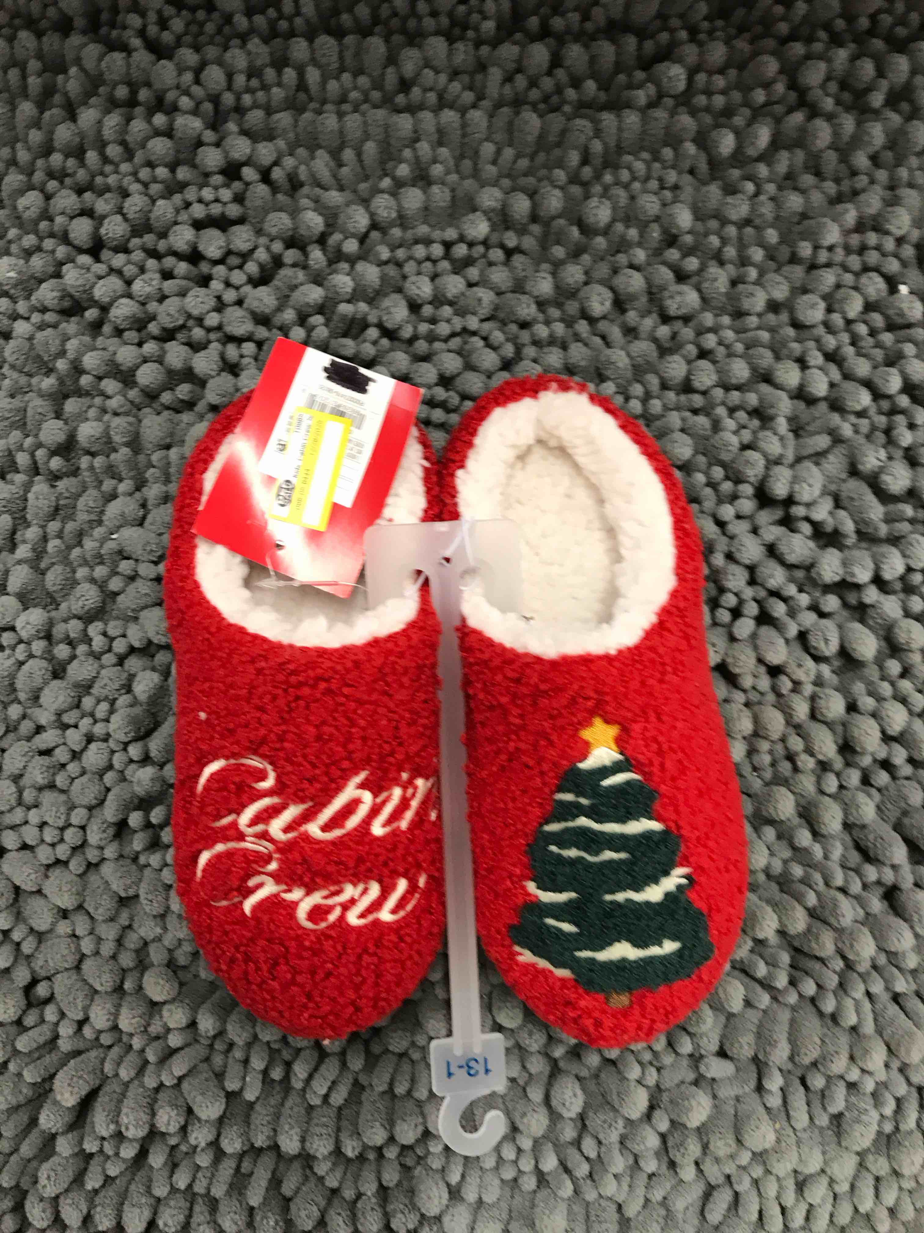 Kids Slippers.     size 13-1