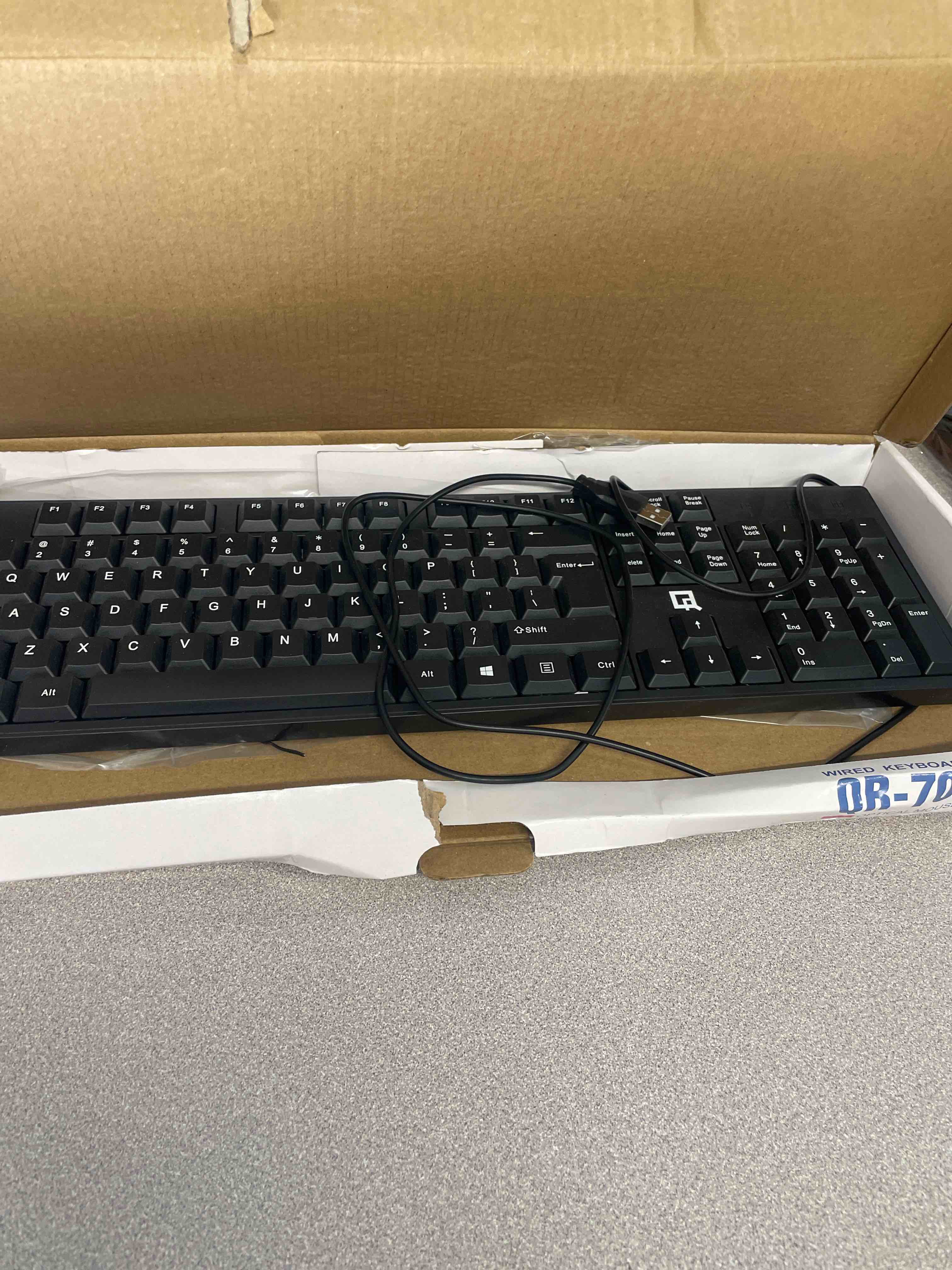 generic qr-70 wired keyboard with optical mouse