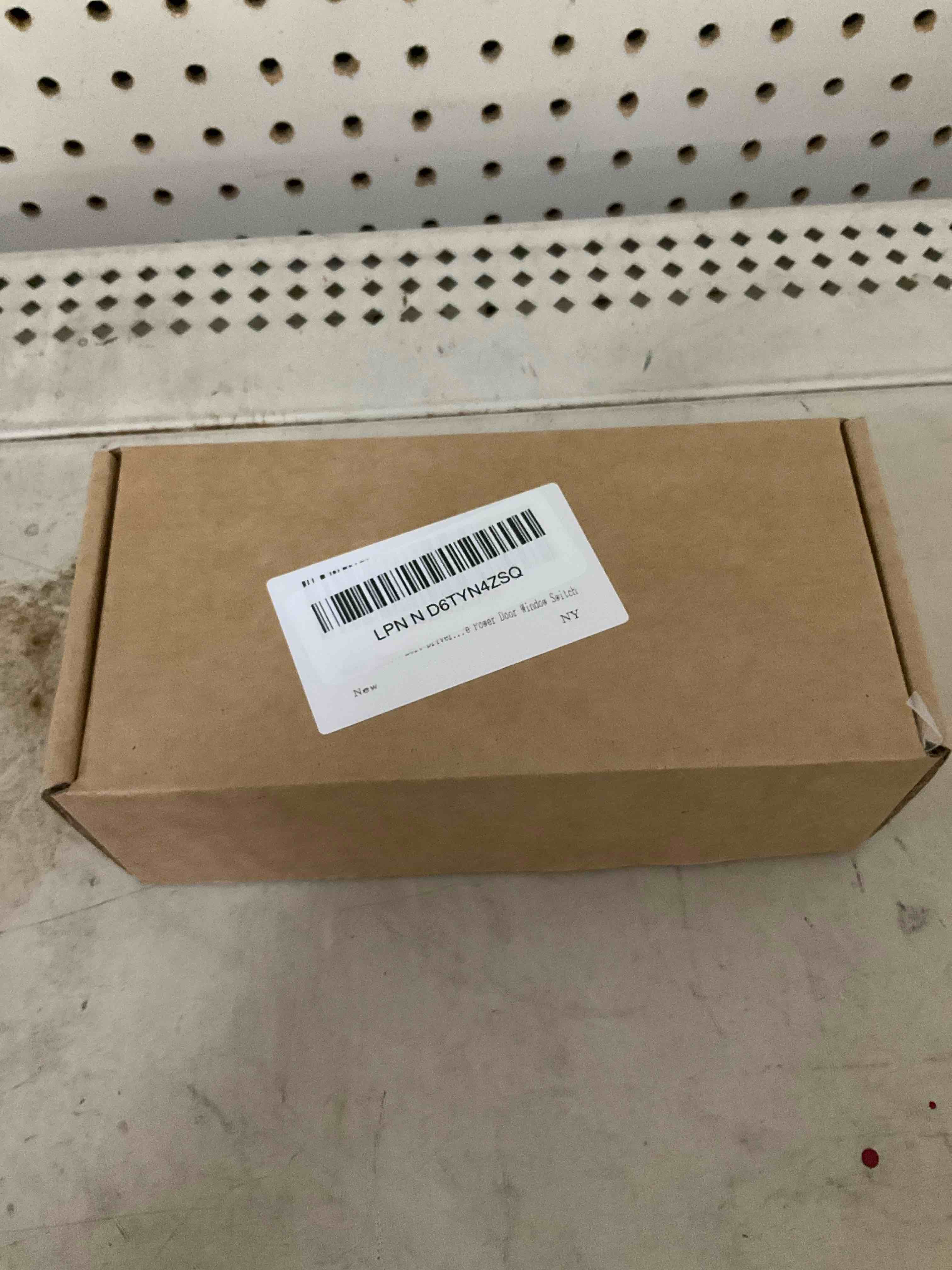 https://s3.amazonaws.com/lotting-images-prod/TrapsLLC/GRA3753013_1779715169372.jpeg