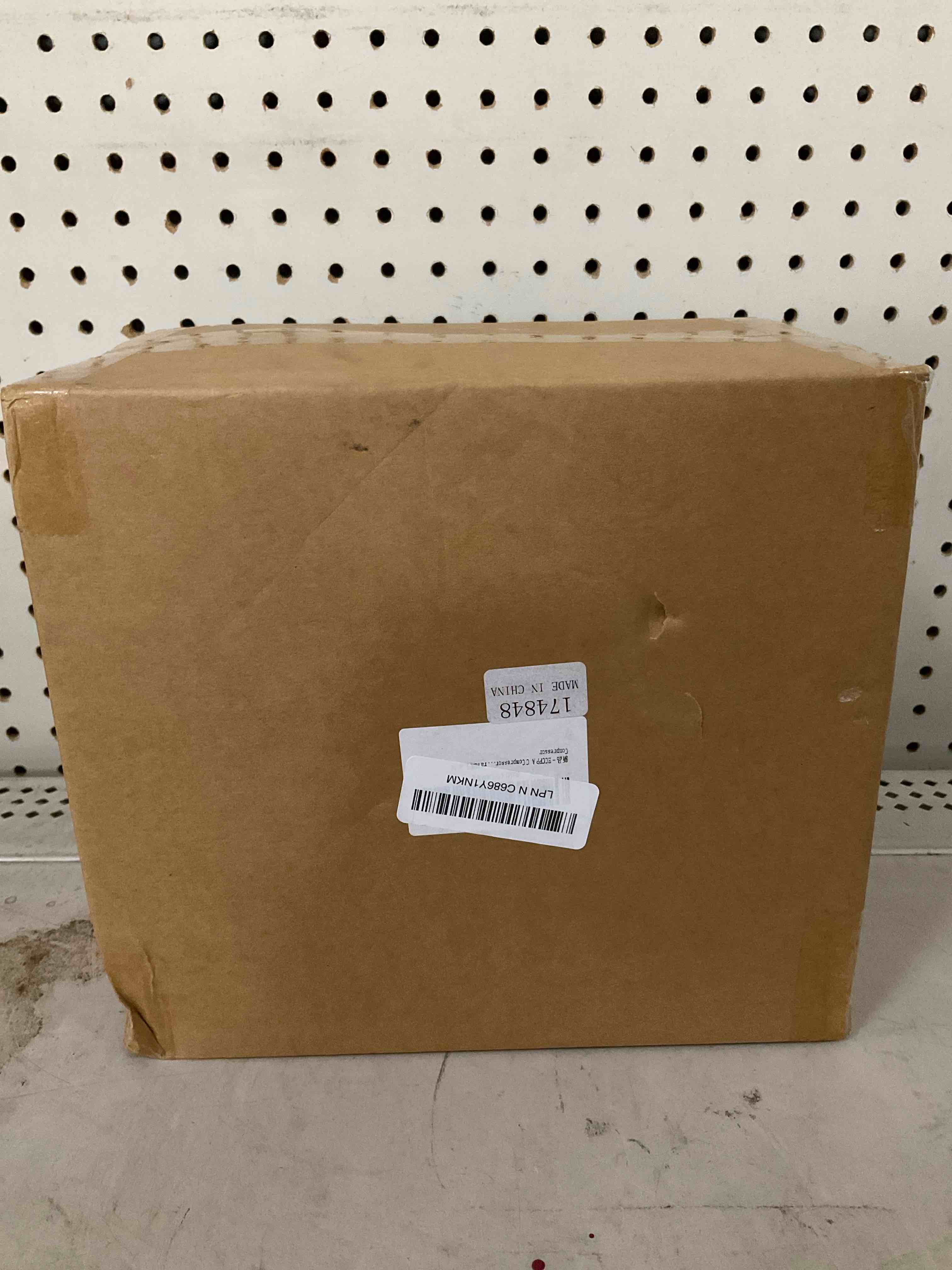 https://s3.amazonaws.com/lotting-images-prod/TrapsLLC/GRA3753105_1779725516352.jpeg