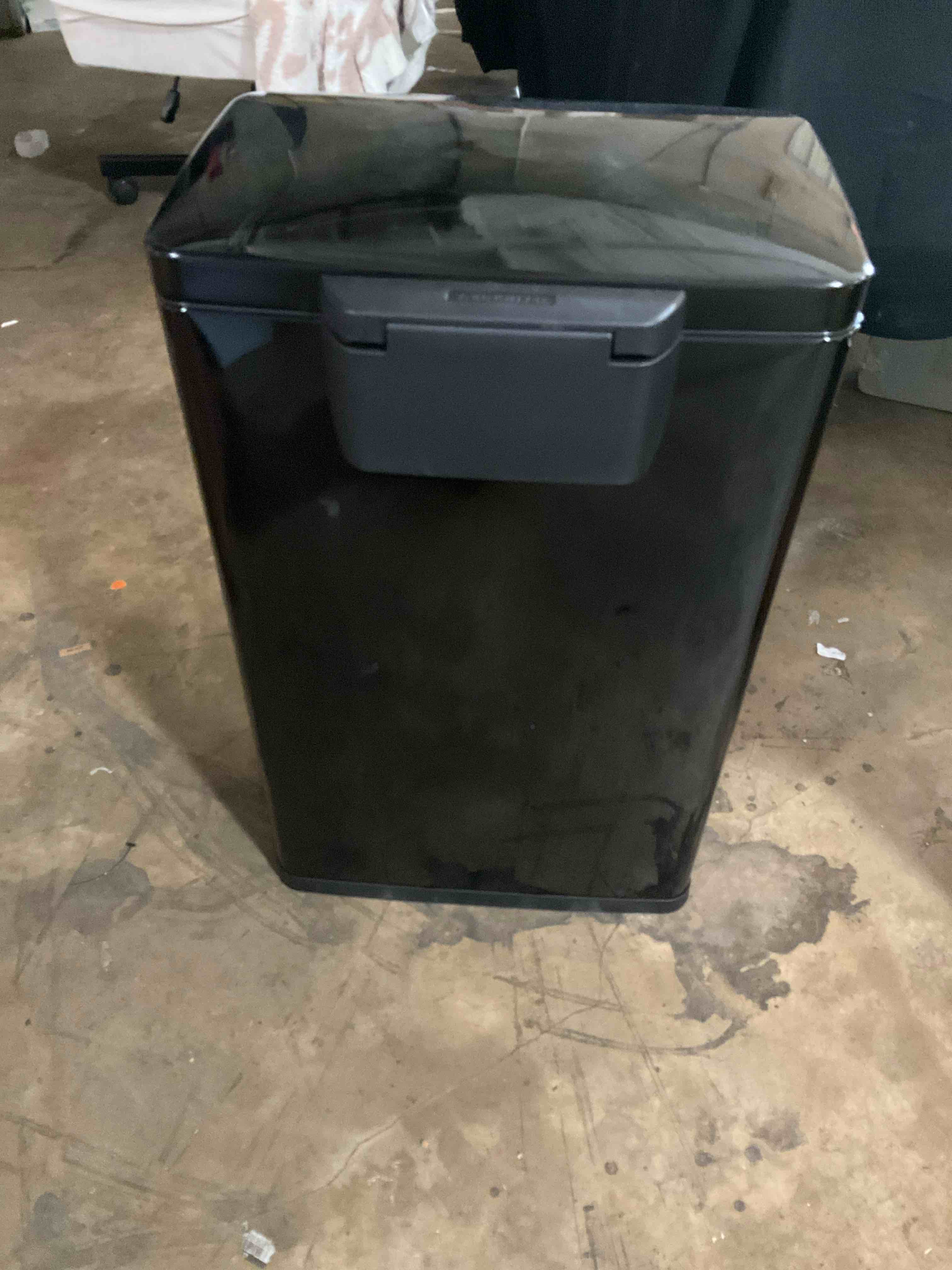 https://s3.amazonaws.com/lotting-images-prod/TrapsLLC/PPE5017144_1778259483358.jpeg