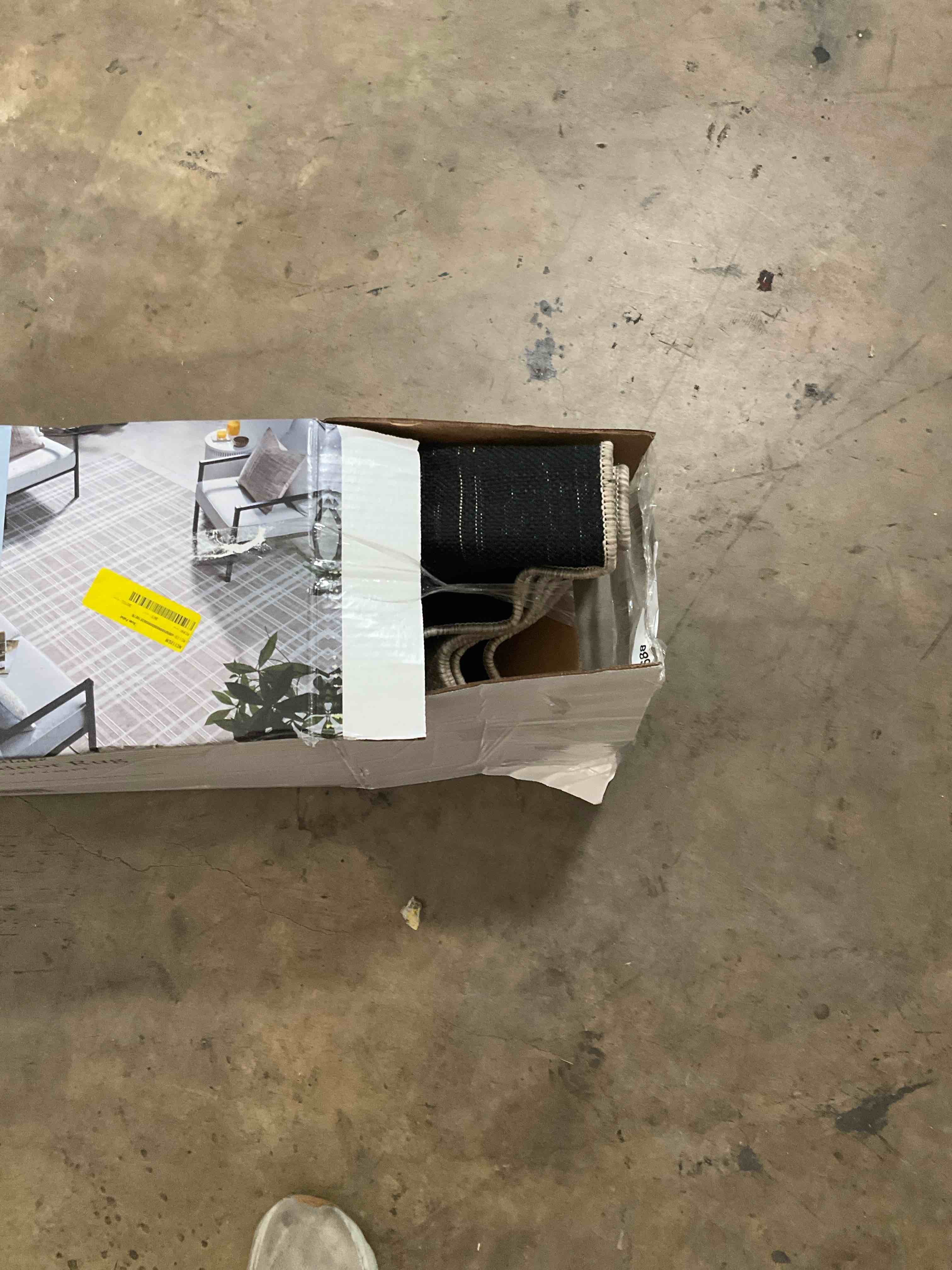 https://s3.amazonaws.com/lotting-images-prod/TrapsLLC/PPE5017157_1778261139372.jpeg