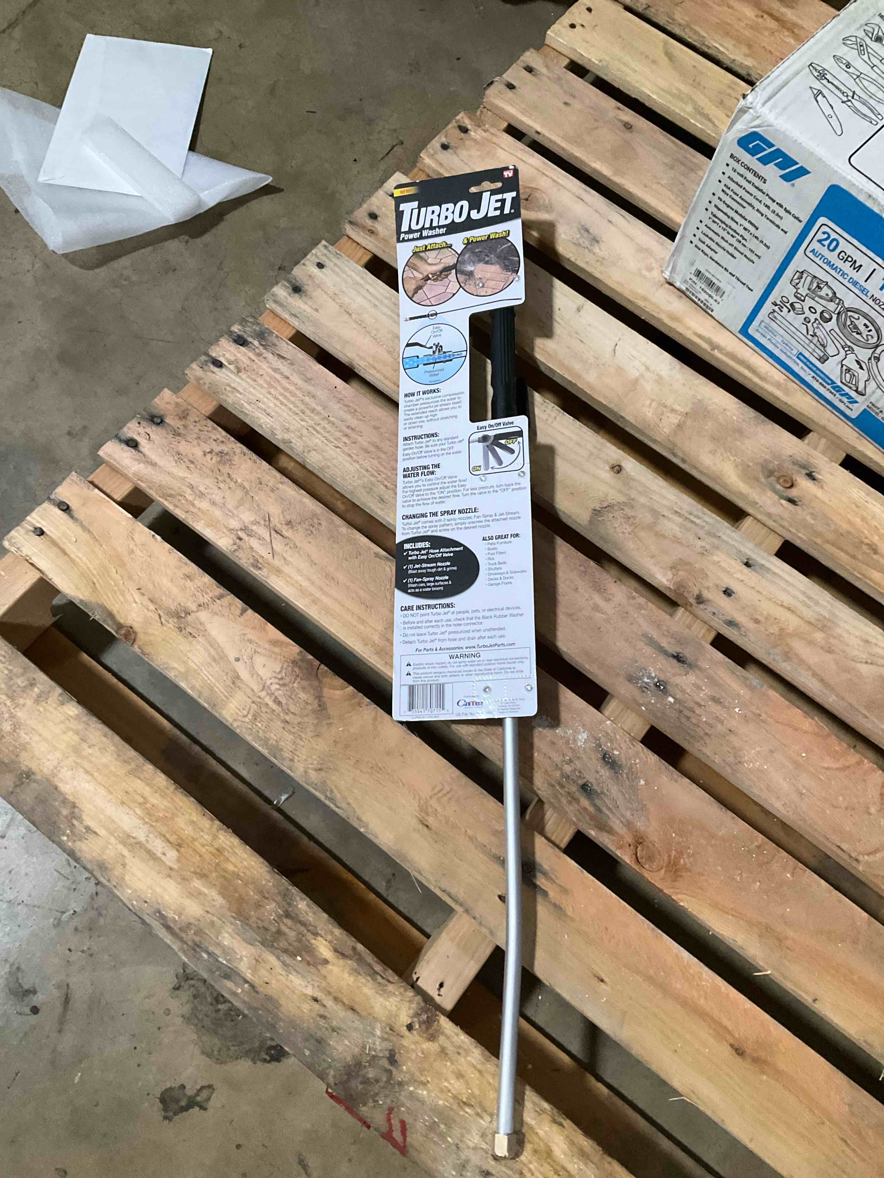https://s3.amazonaws.com/lotting-images-prod/TrapsLLC/PPE5023009_1778514745417.jpeg