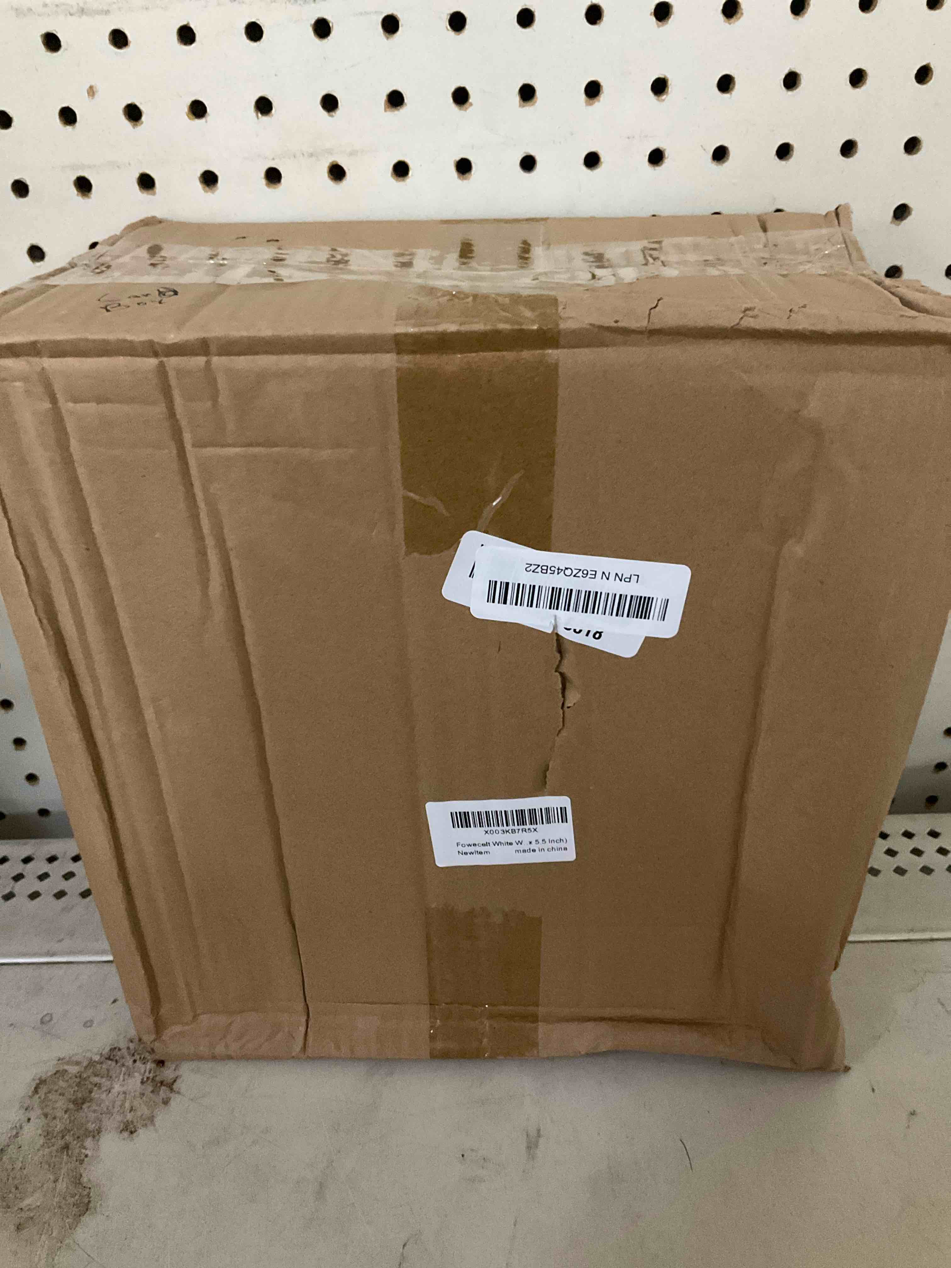 https://s3.amazonaws.com/lotting-images-prod/TrapsLLC/PPE7000629_1785090862299.jpeg