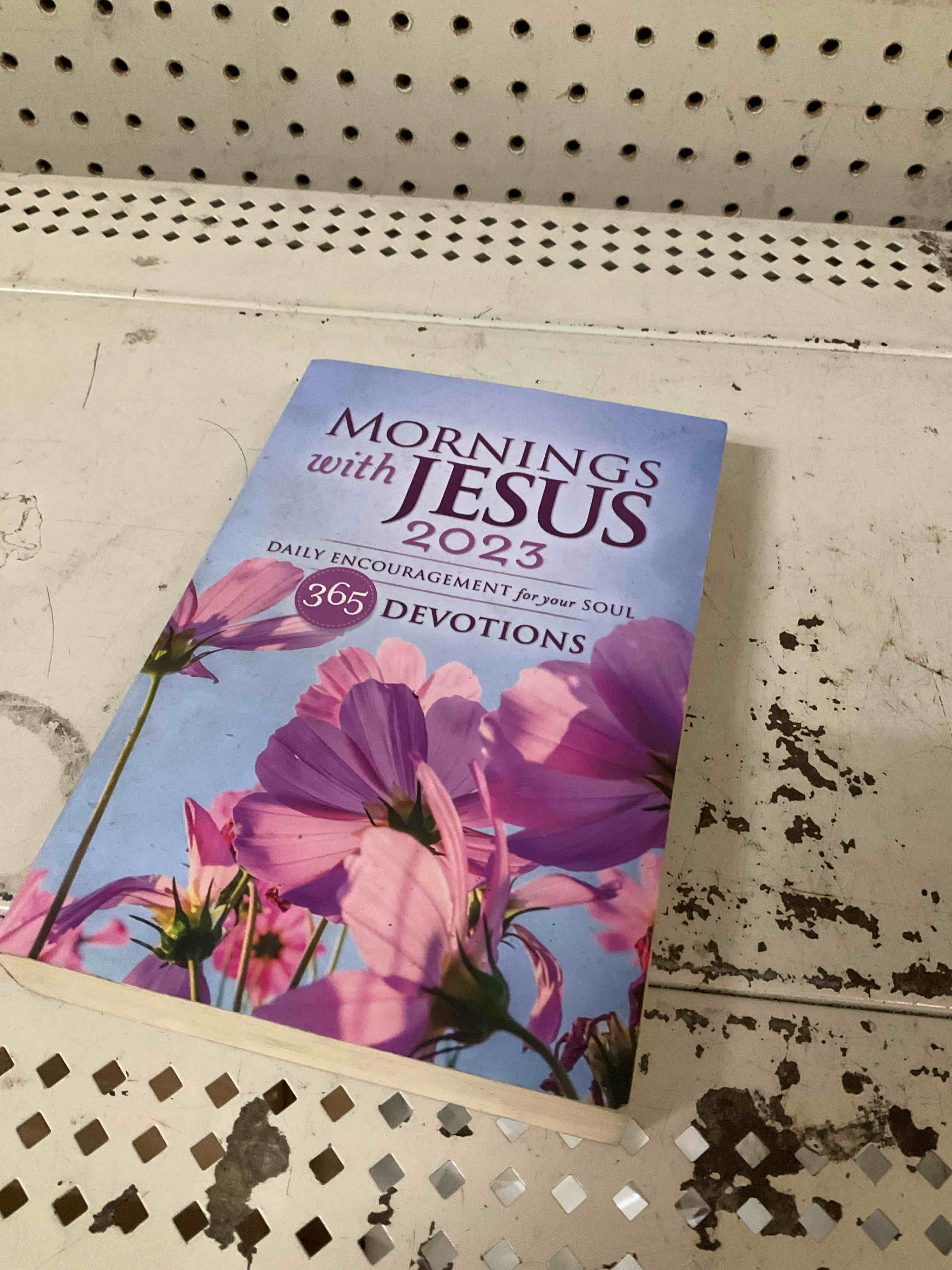 https://s3.amazonaws.com/lotting-images-prod/TrapsLLC/TEA7103303_1788640166973.jpeg