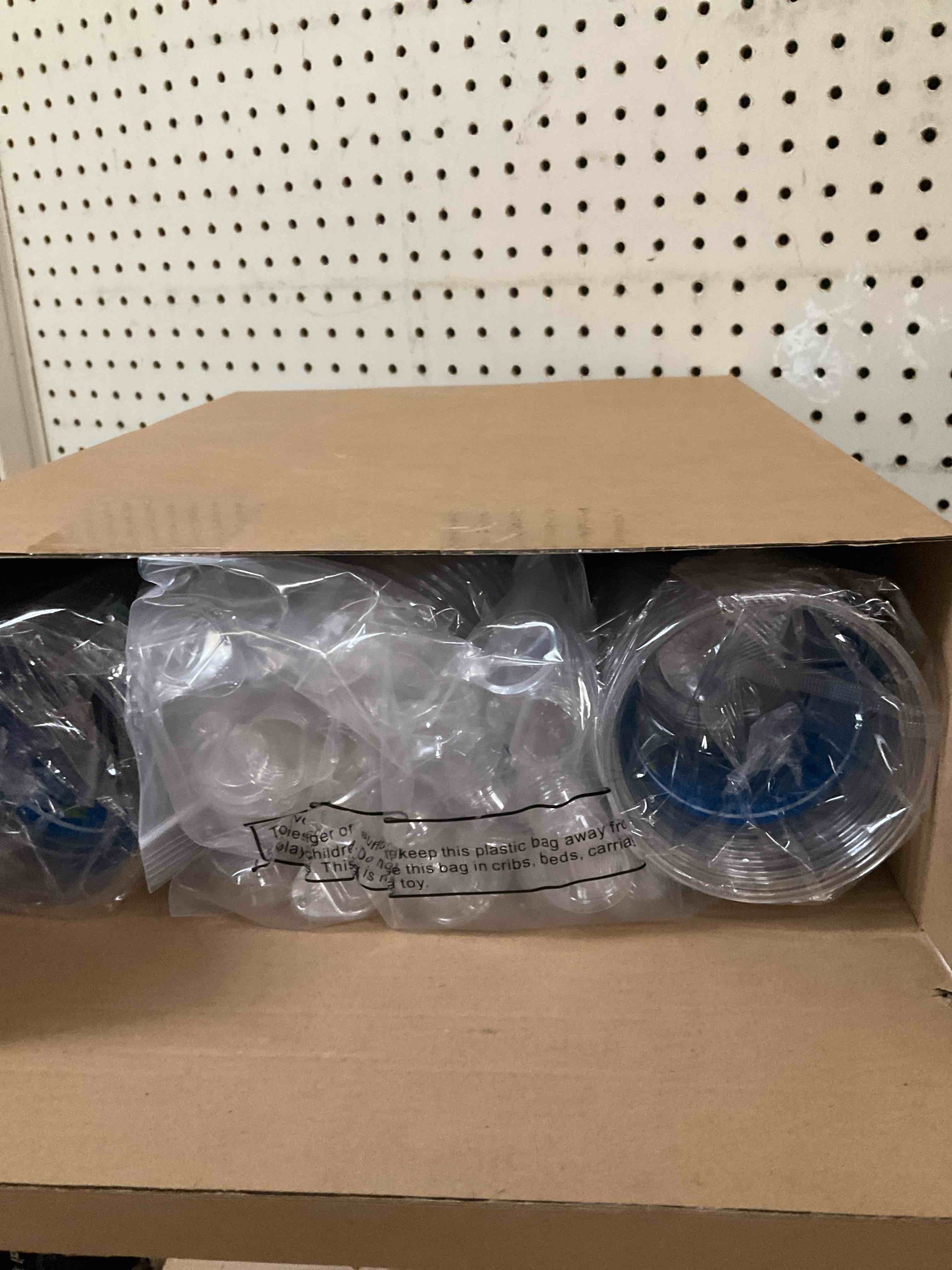 https://s3.amazonaws.com/lotting-images-prod/TrapsLLC/TEA7103392_1788716650085.jpeg