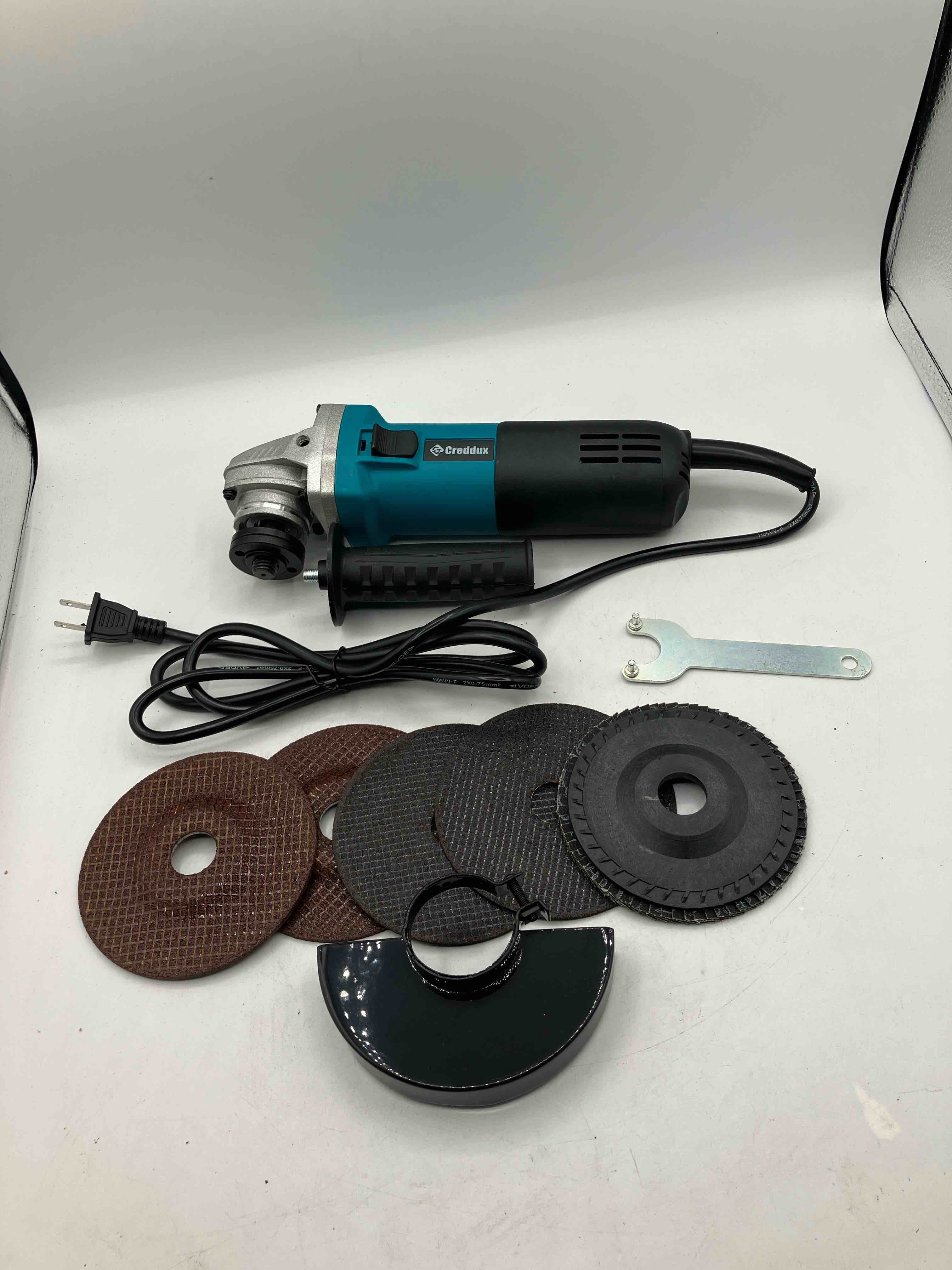 https://s3.amazonaws.com/lotting-images-prod/TrevorC/BRN3535578_1758728188837.jpeg